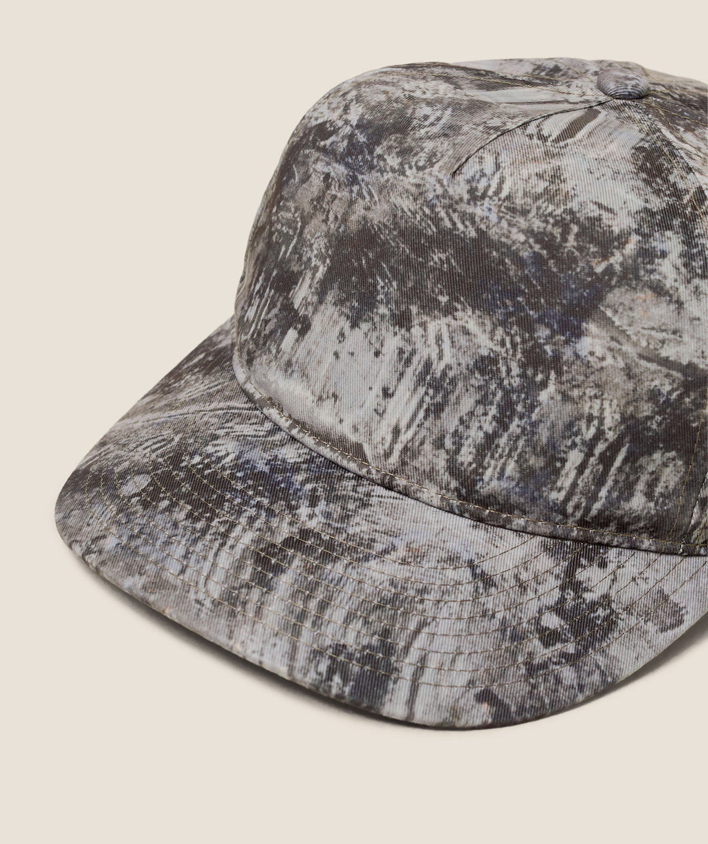 gymshark-graphic-trucker-headwear-grey-ss26