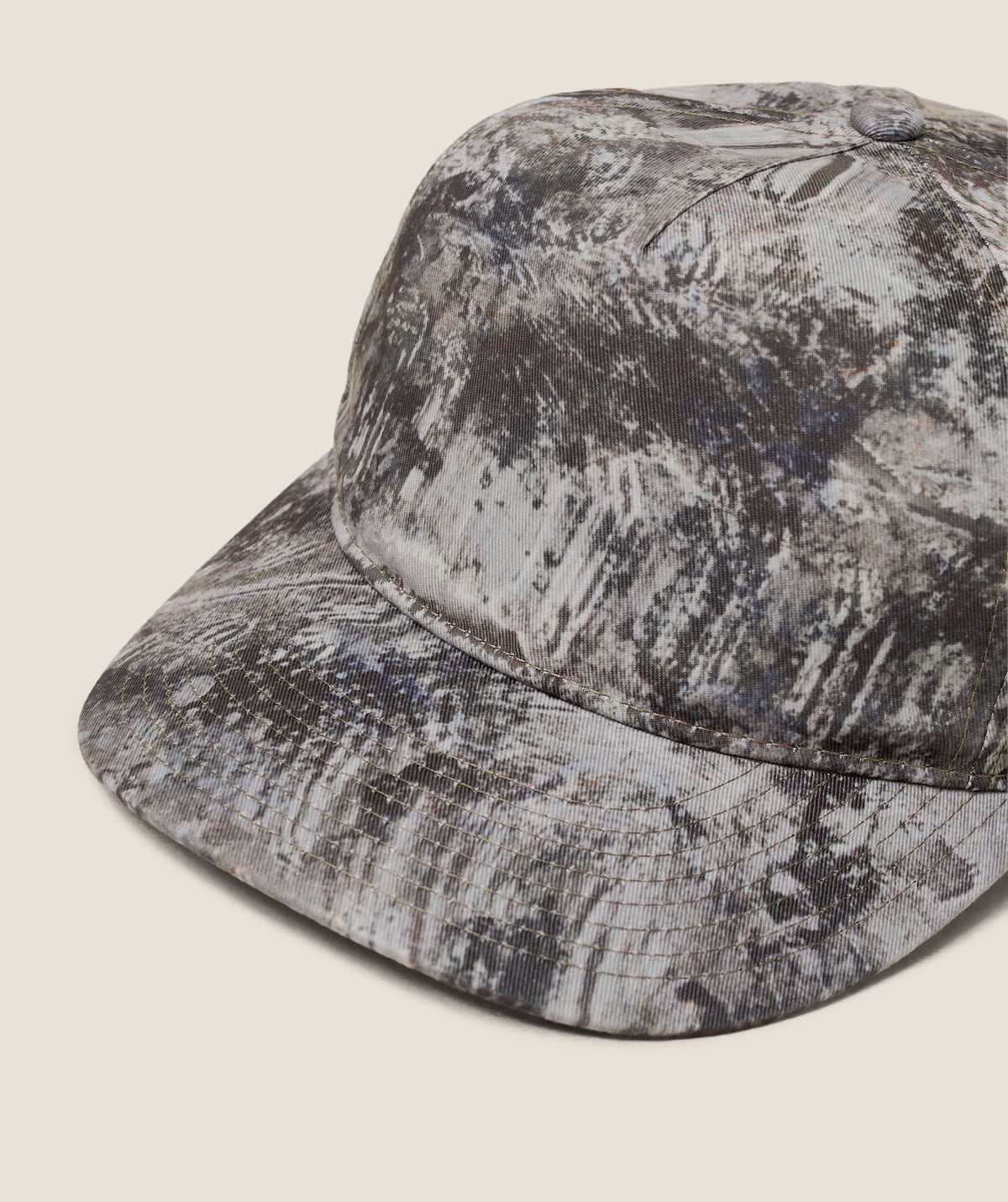 gymshark-graphic-trucker-headwear-grey-ss26