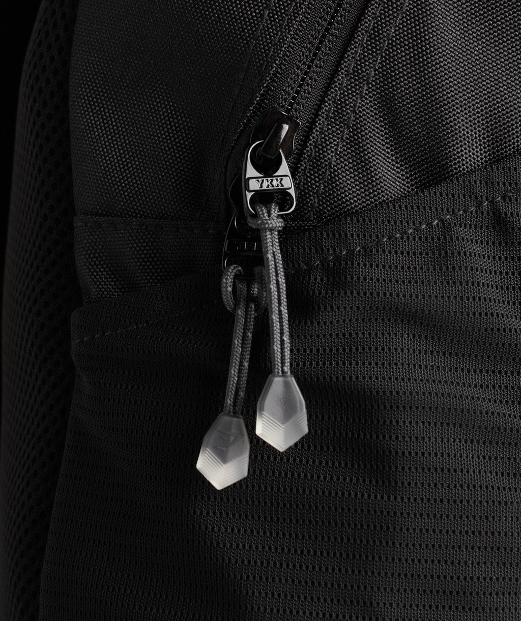 gymshark-sharkhead-backpack-black-ss24