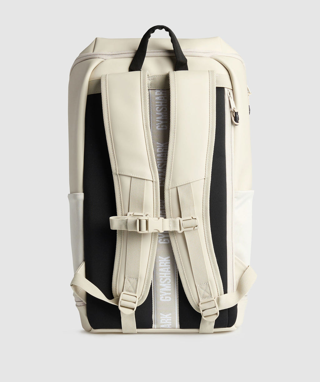 gymshark-sleek-backpack-pebble-grey-ss25