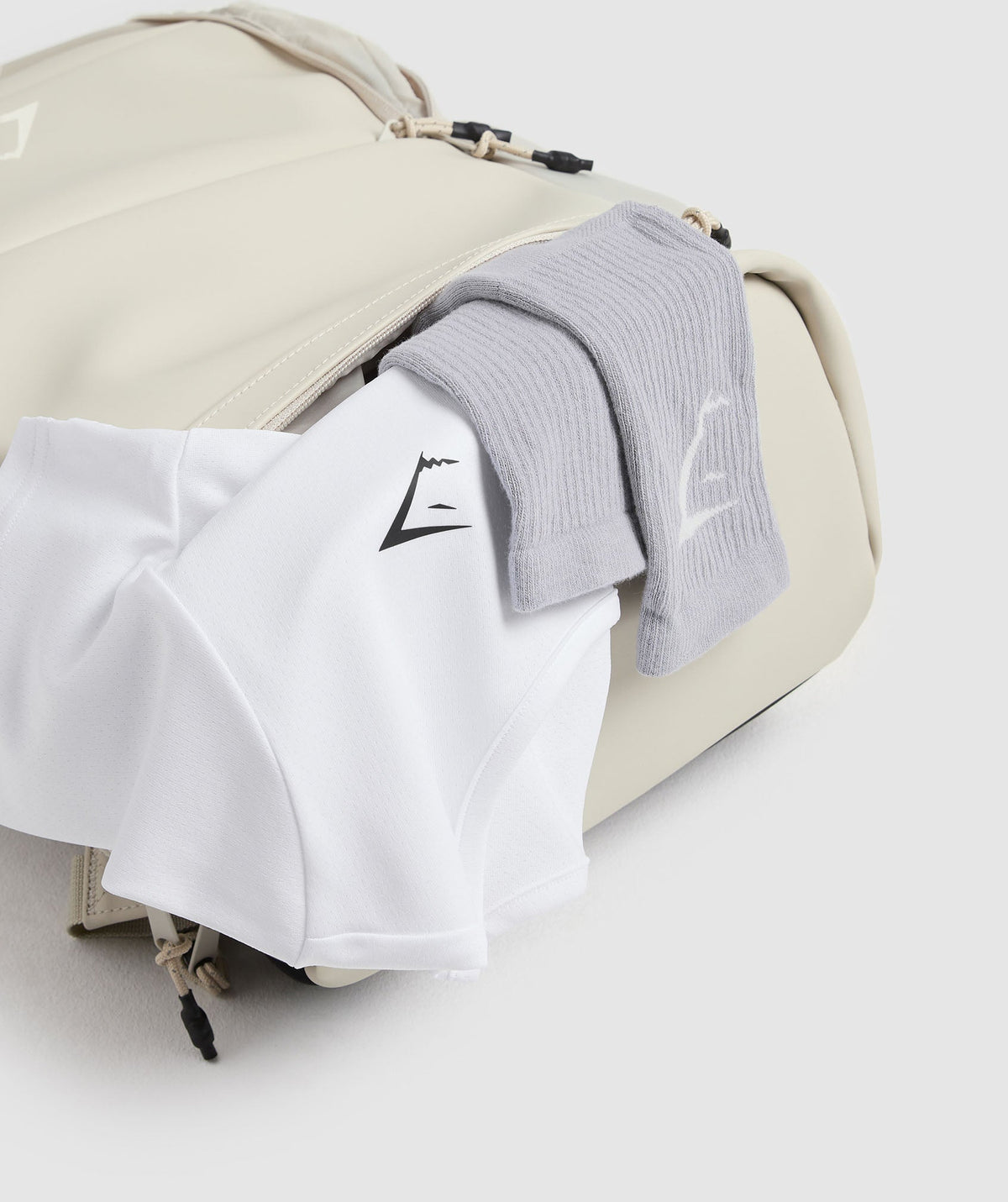 gymshark-sleek-backpack-pebble-grey-ss25