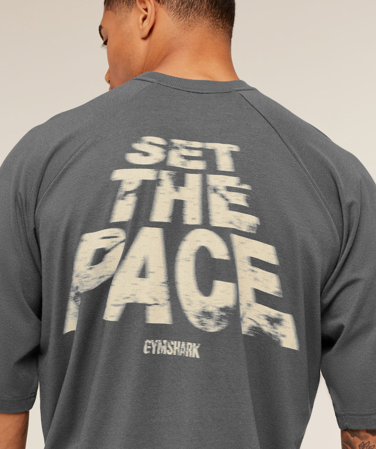 gymshark-set-the-pace-boxy-t-shirt-ss-tops