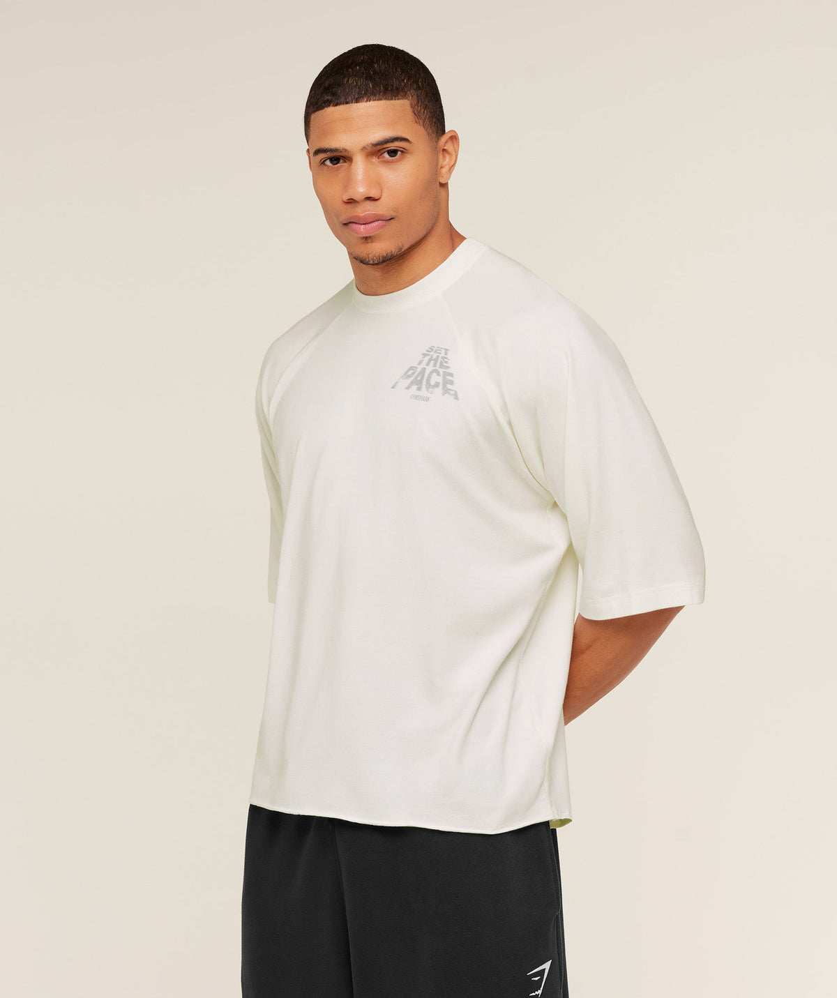 gymshark-set-the-pace-boxy-t-shirt-ss-tops-white-ss26