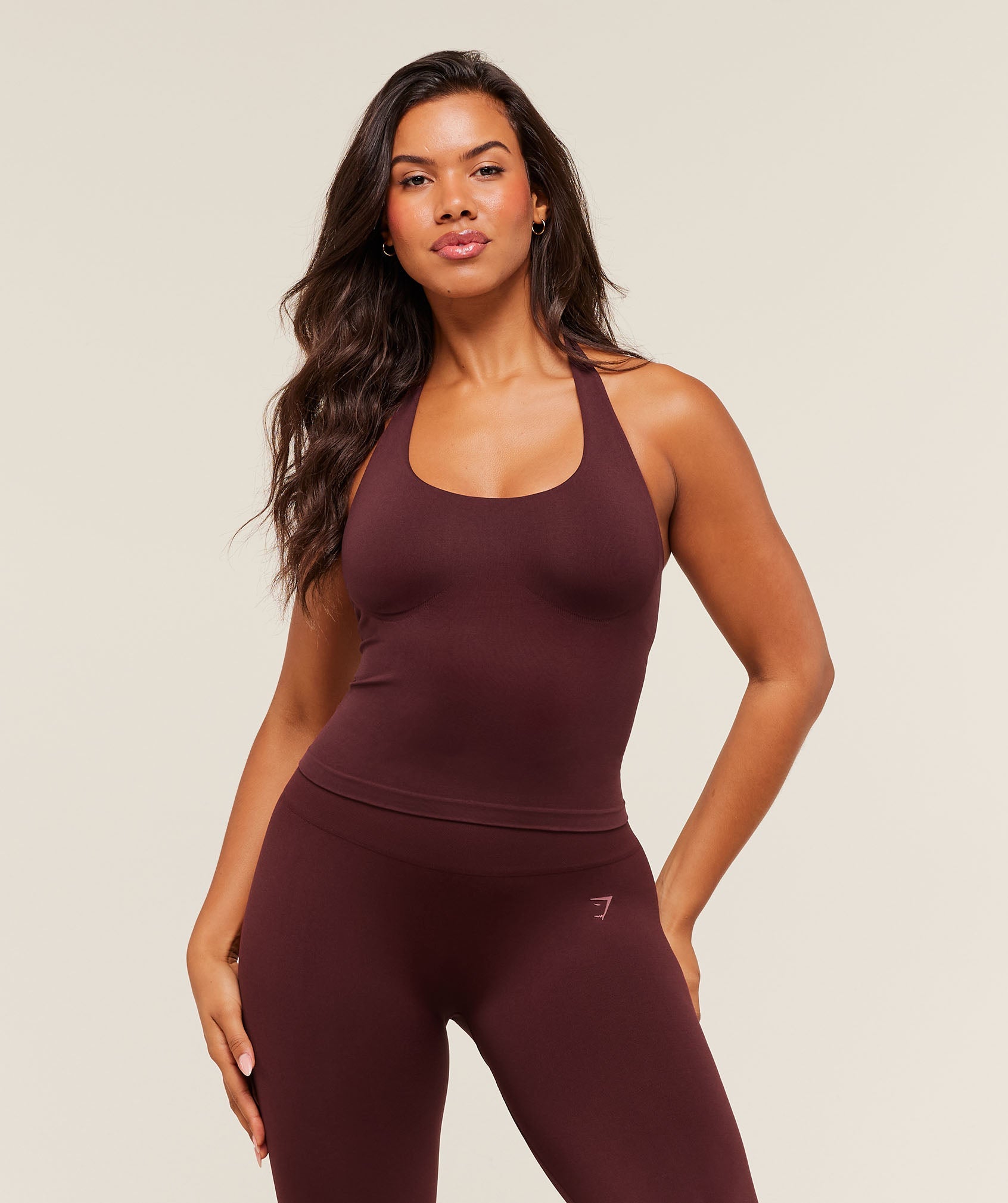 gymshark-soft-sculpt-halterneck-tank-with-shelf-sleeveless-tops-brown-aw25