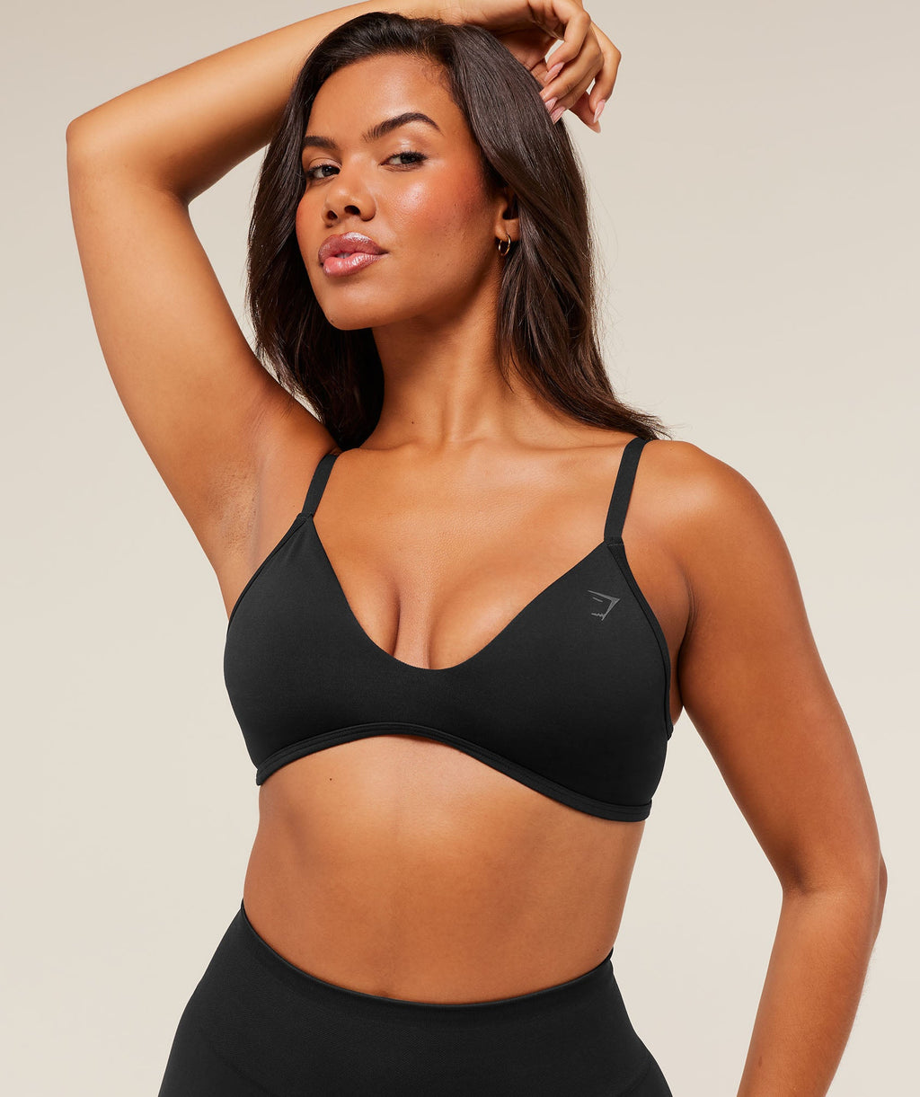 gymshark-soft-sculpt-v-neck-sports-bra-sports-bras-black-aw25
