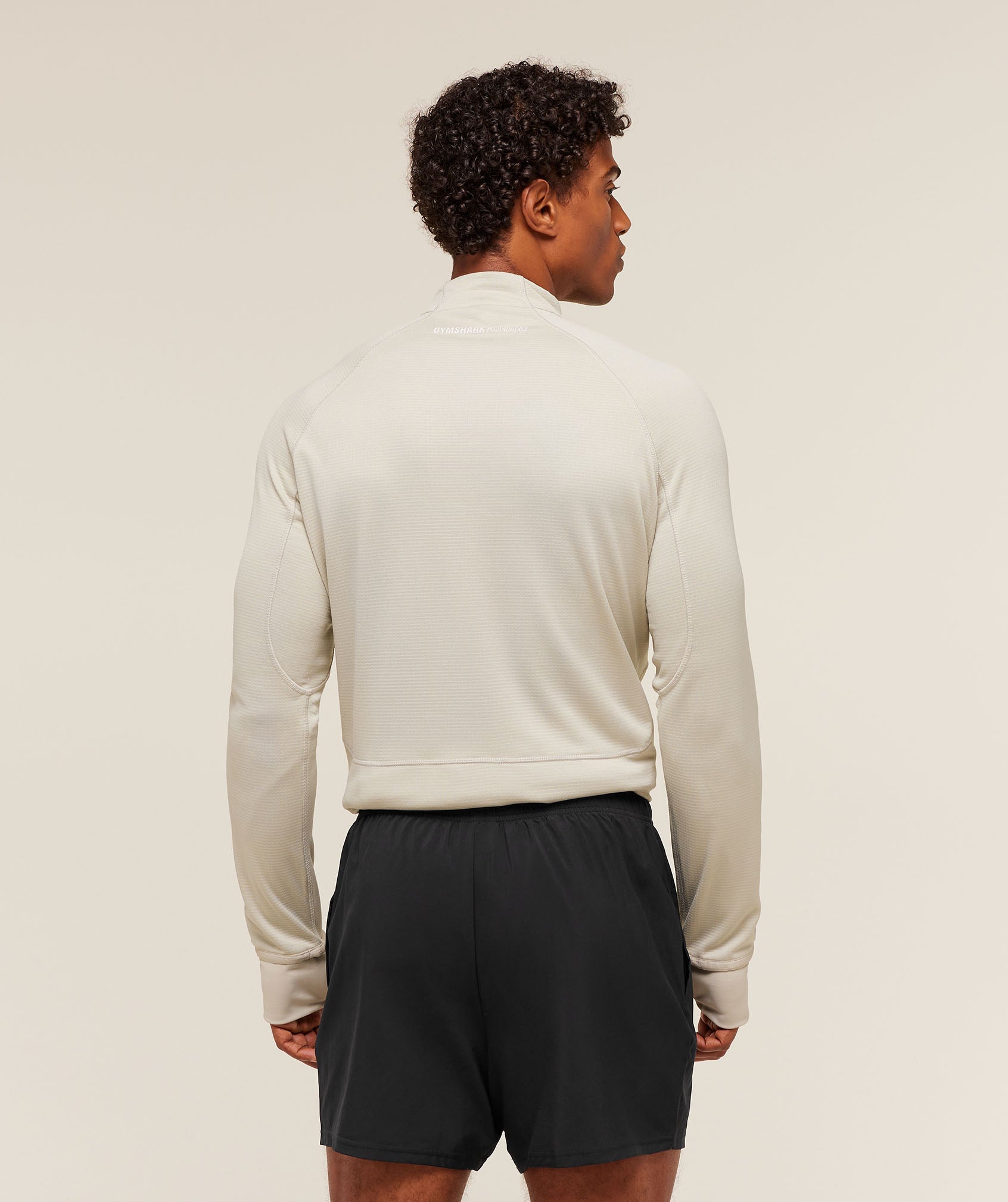 gymshark-running-1-4-zip-pullovers-grey-aw25