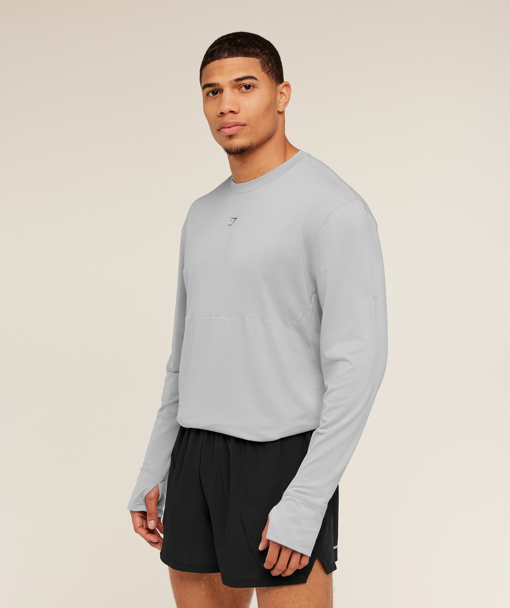 gymshark-running-long-sleeve-t-shirt-ls-tops-grey-ss26