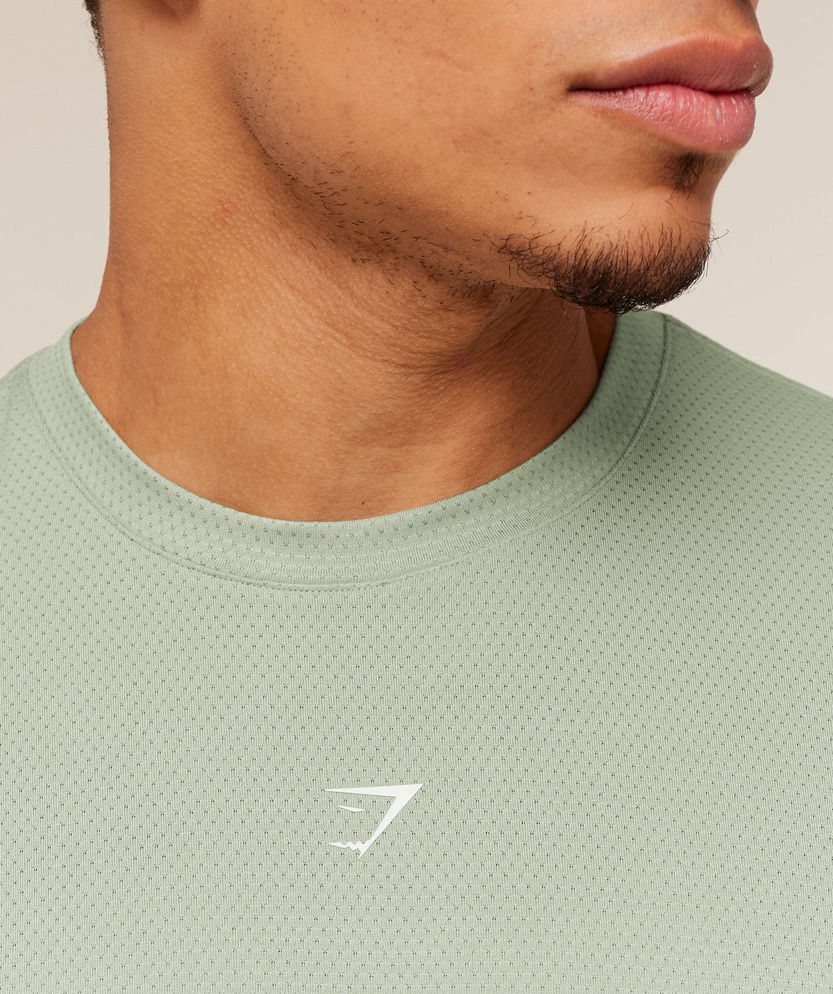 gymshark-running-t-shirt-ss-tops-green-ss26
