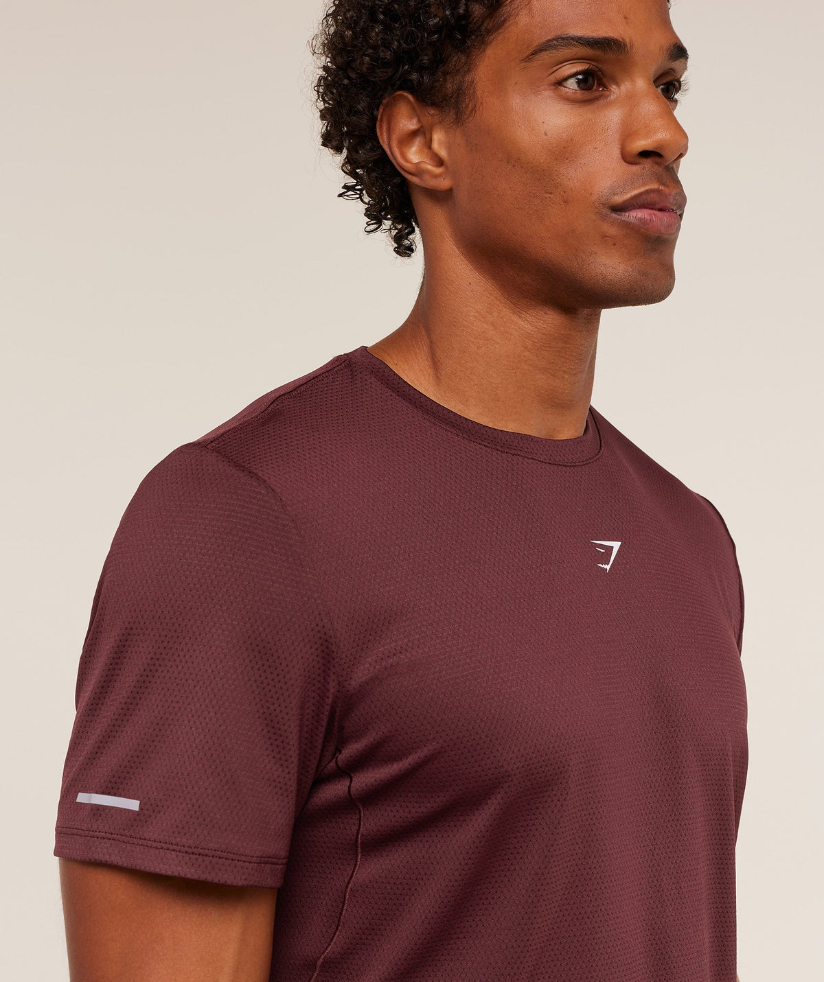 gymshark-running-t-shirt-ss-tops-brown-aw25