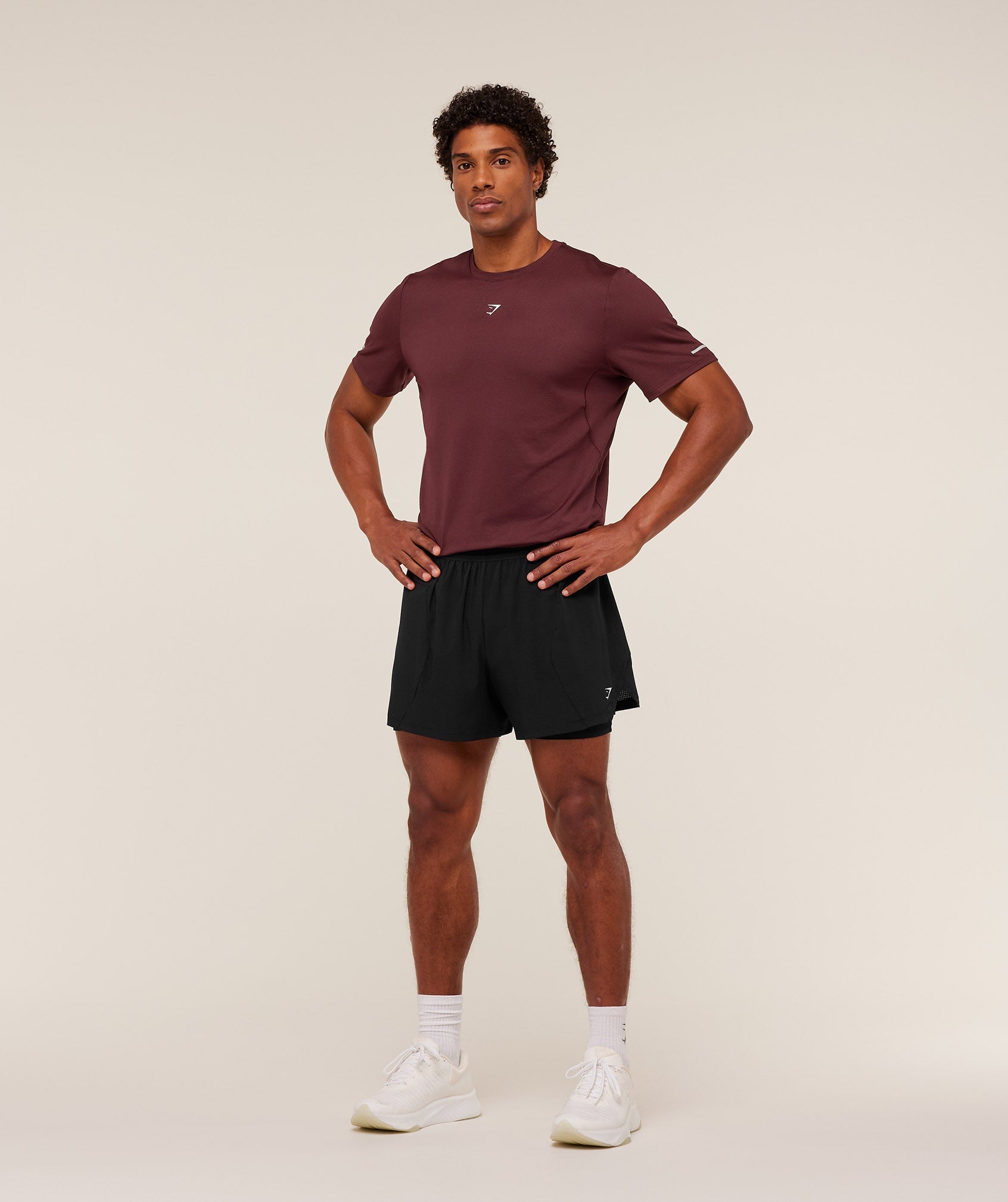 gymshark-running-t-shirt-ss-tops-brown-aw25