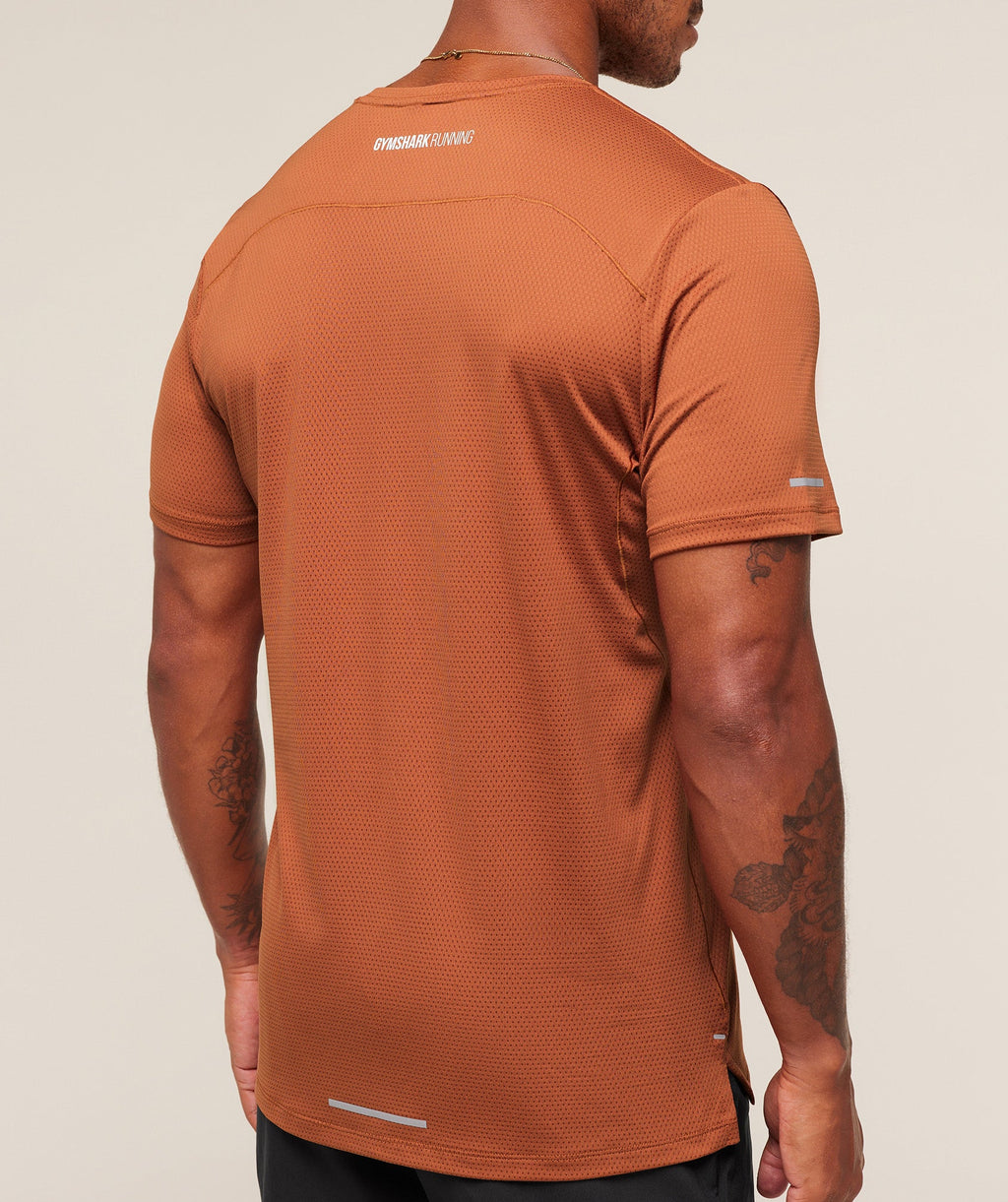 gymshark-running-t-shirt-ss-tops-brown-aw25-1