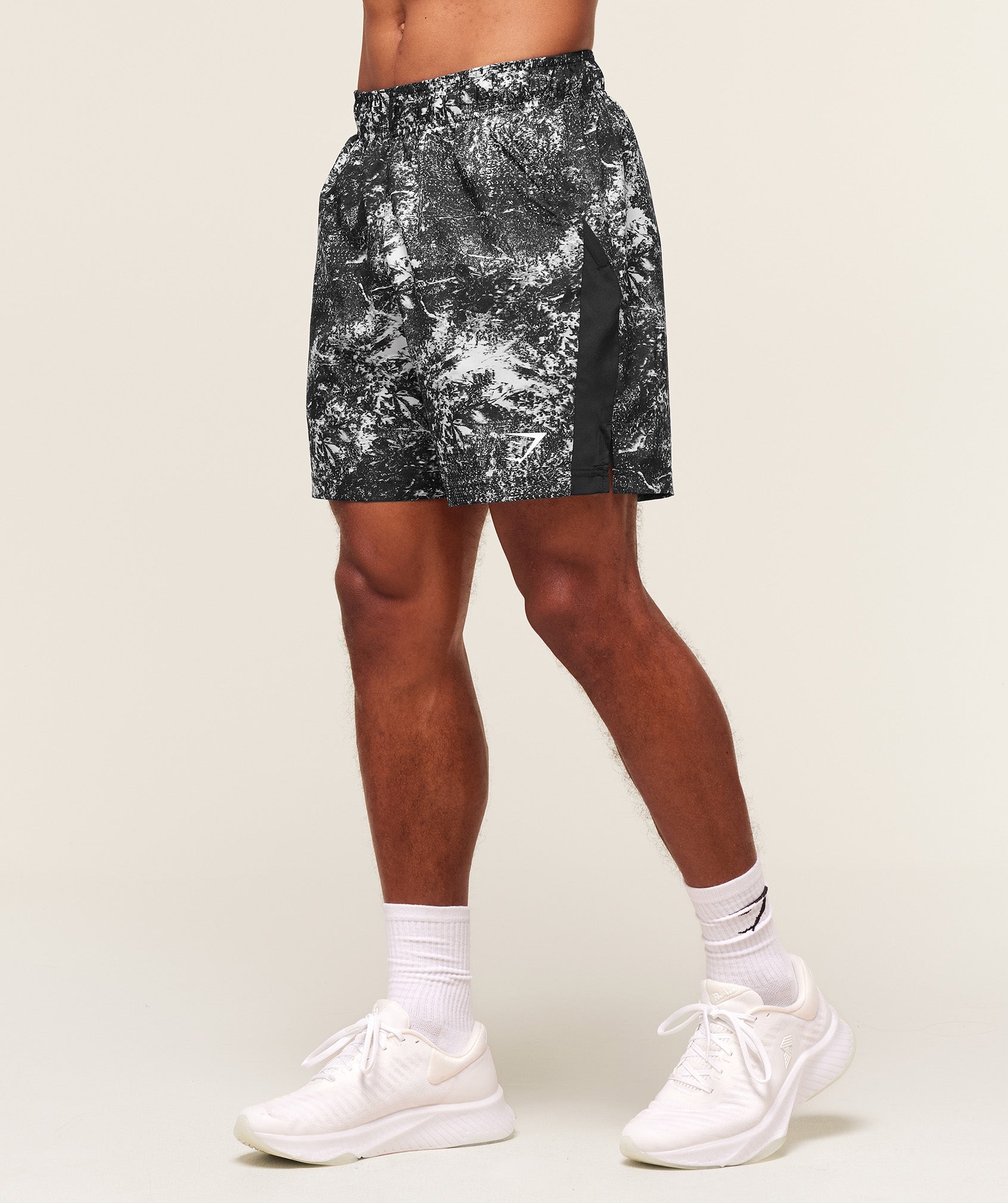 gymshark-sport-7-shorts-shorts-grey-aw25
