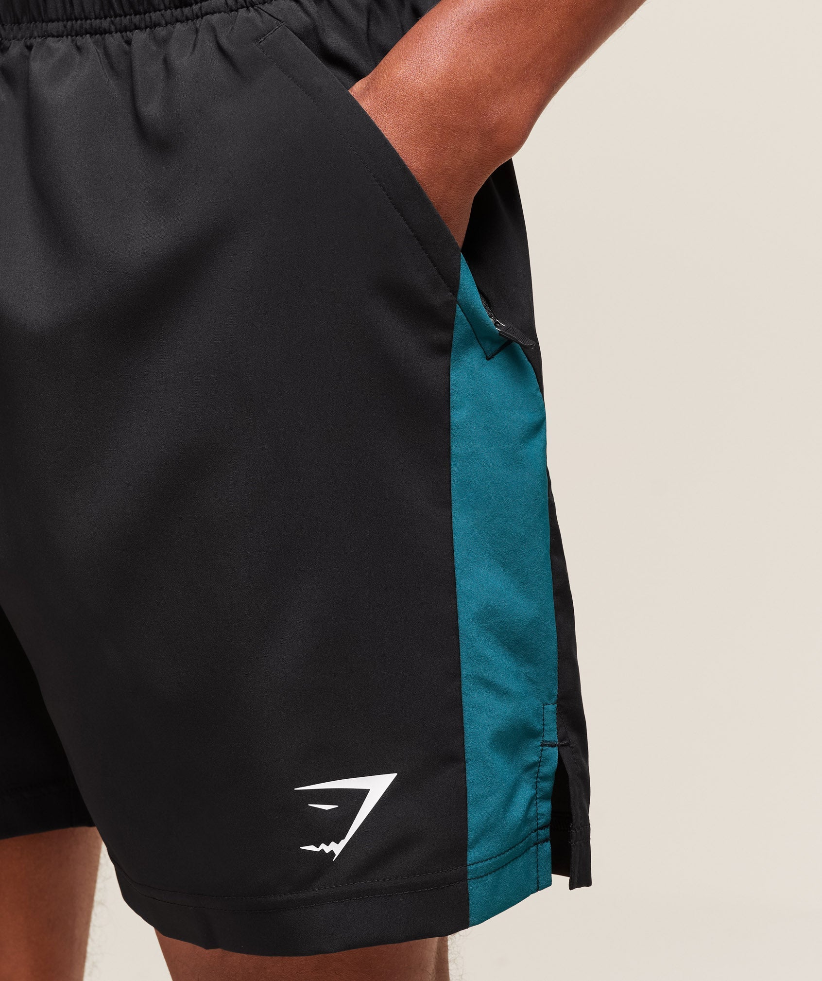 gymshark-sport-7-shorts-shorts-black-ss25