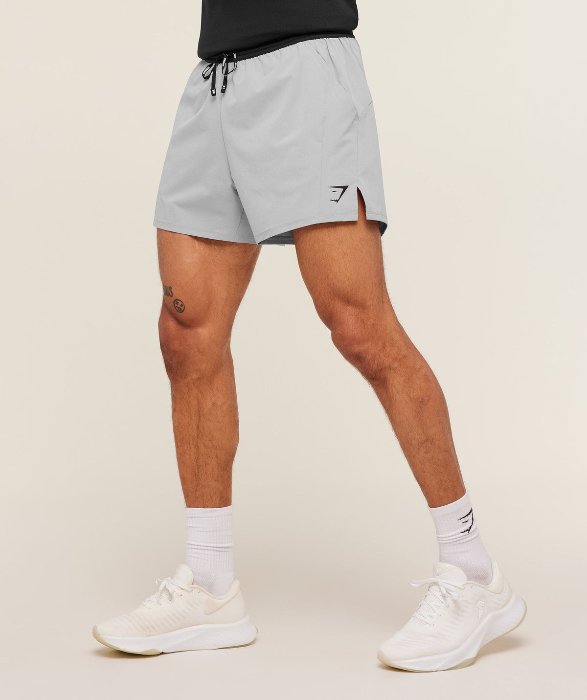 gymshark-weekend-short-shorts-grey-ss26