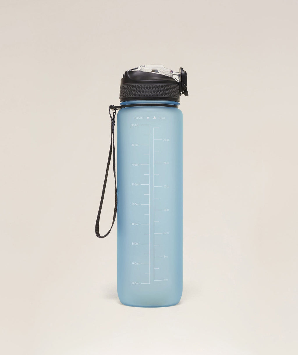 gymshark-sports-bottle-with-straw-bottles-blue-aw25