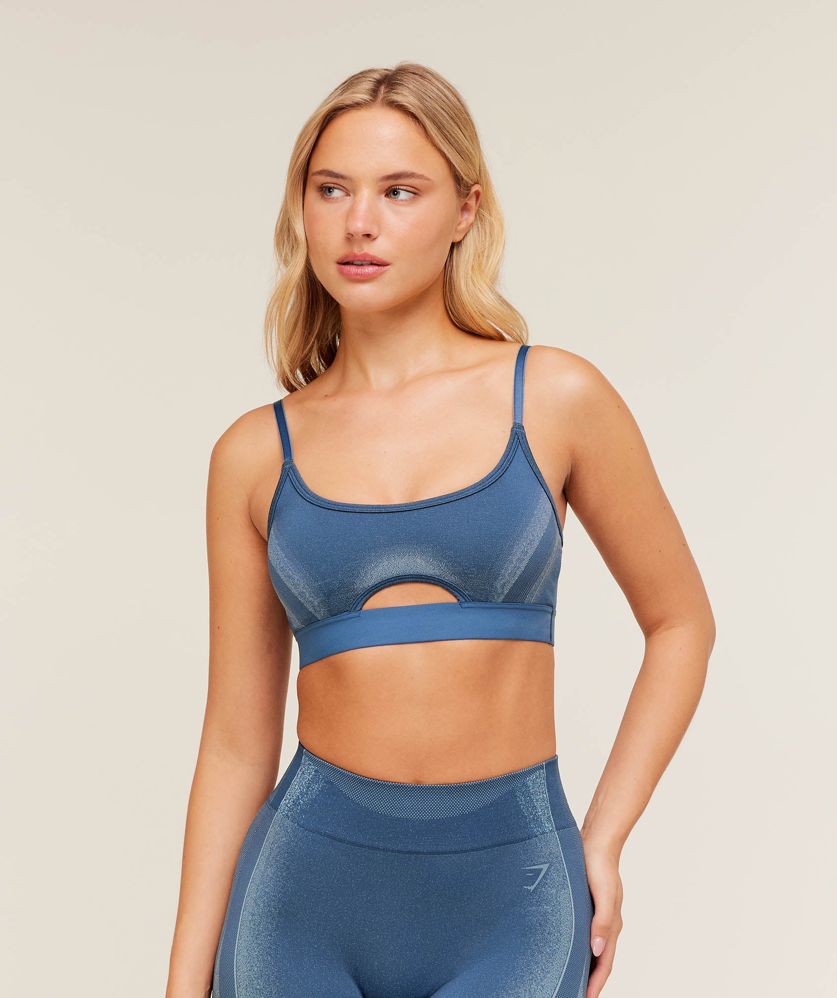 gymshark-charge-seamless-sports-bra-sports-bras-3