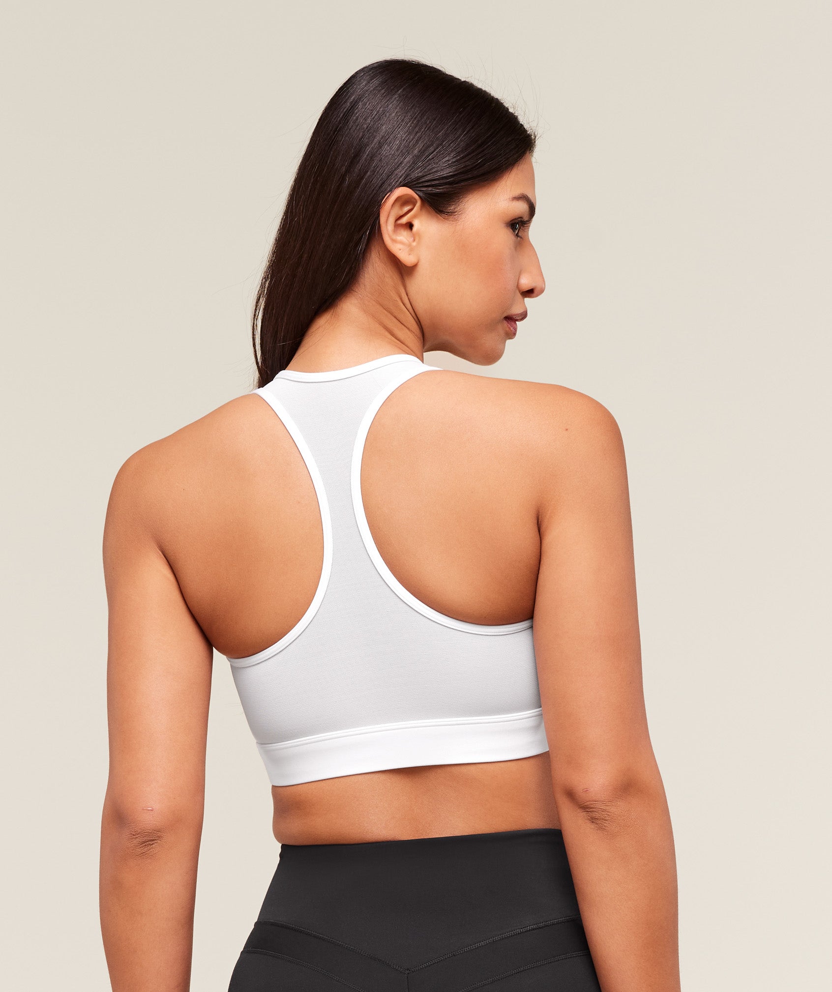 gymshark-square-neck-sports-bra-sports-bras-white-ss25