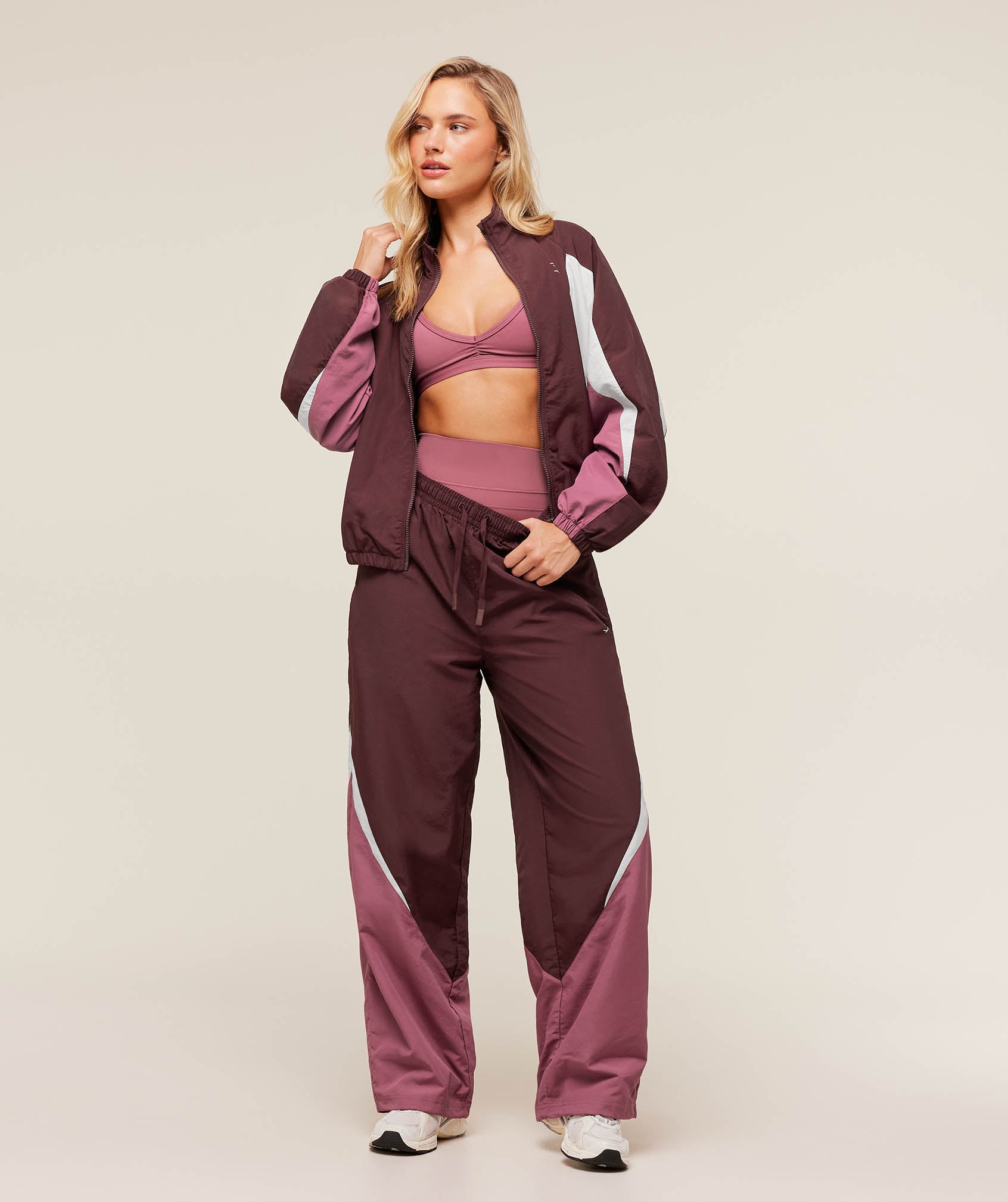 gymshark-contrast-track-pant-pants-brown-aw25