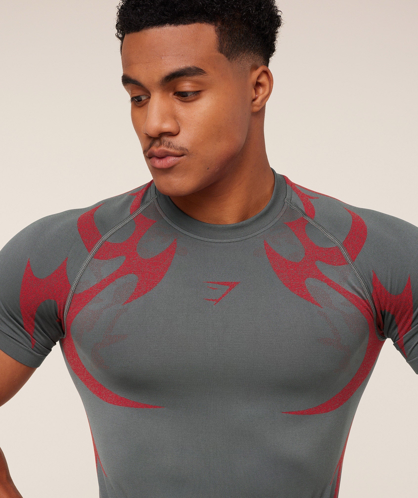 gymshark-storm-seamless-t-shirt-ss-tops-2