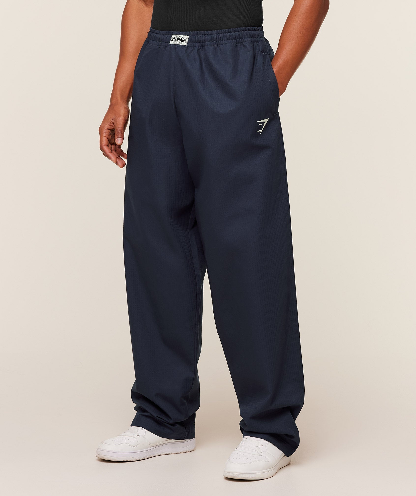 gymshark-straight-leg-pumper-pants-pants