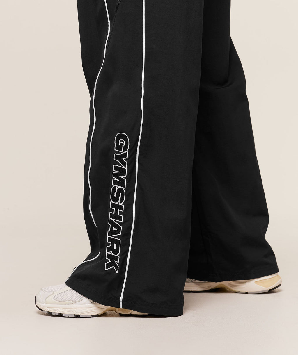 gymshark-wordmark-track-pants-pants-black-aw25