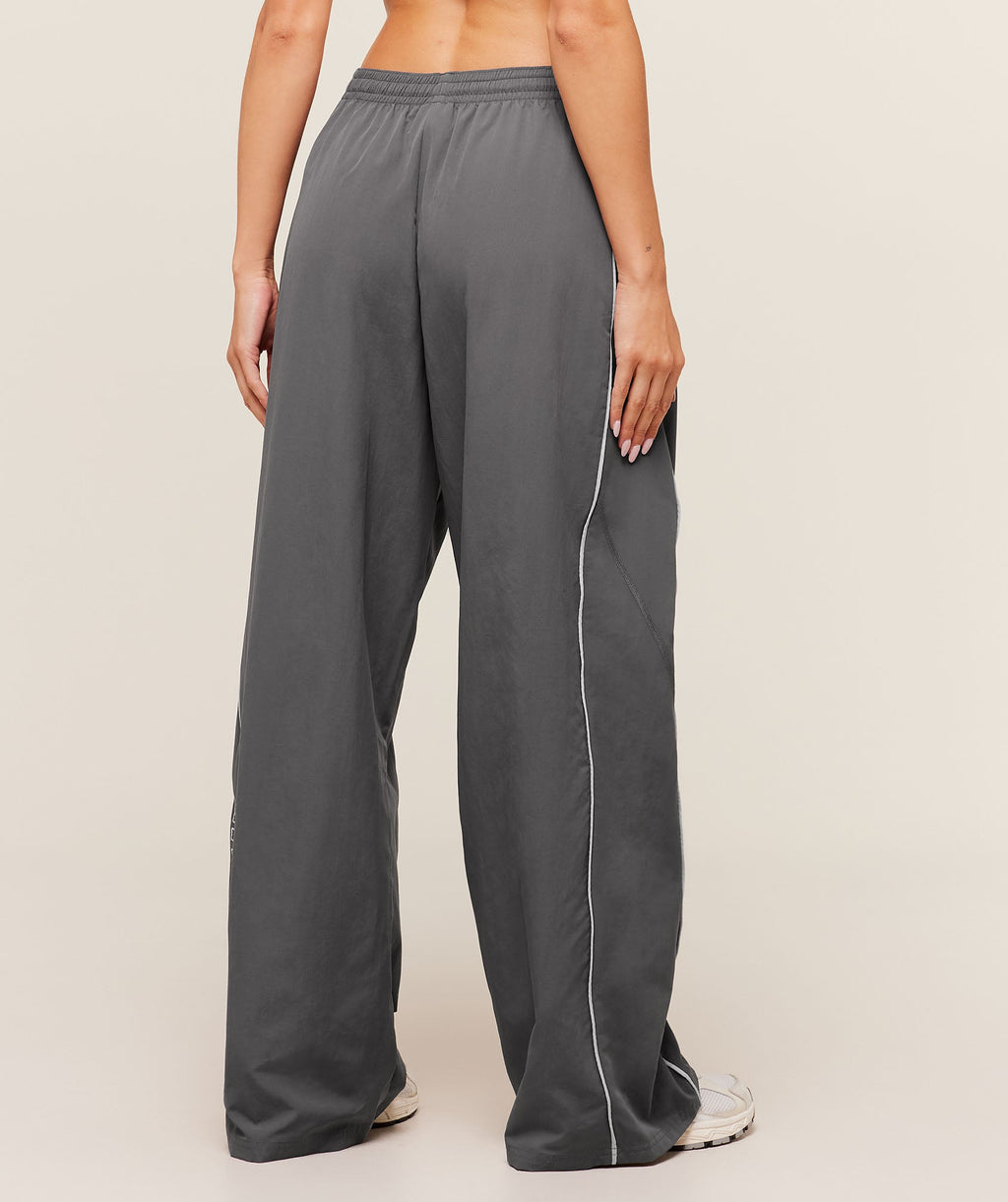 gymshark-wordmark-track-pants-pants-grey-aw25