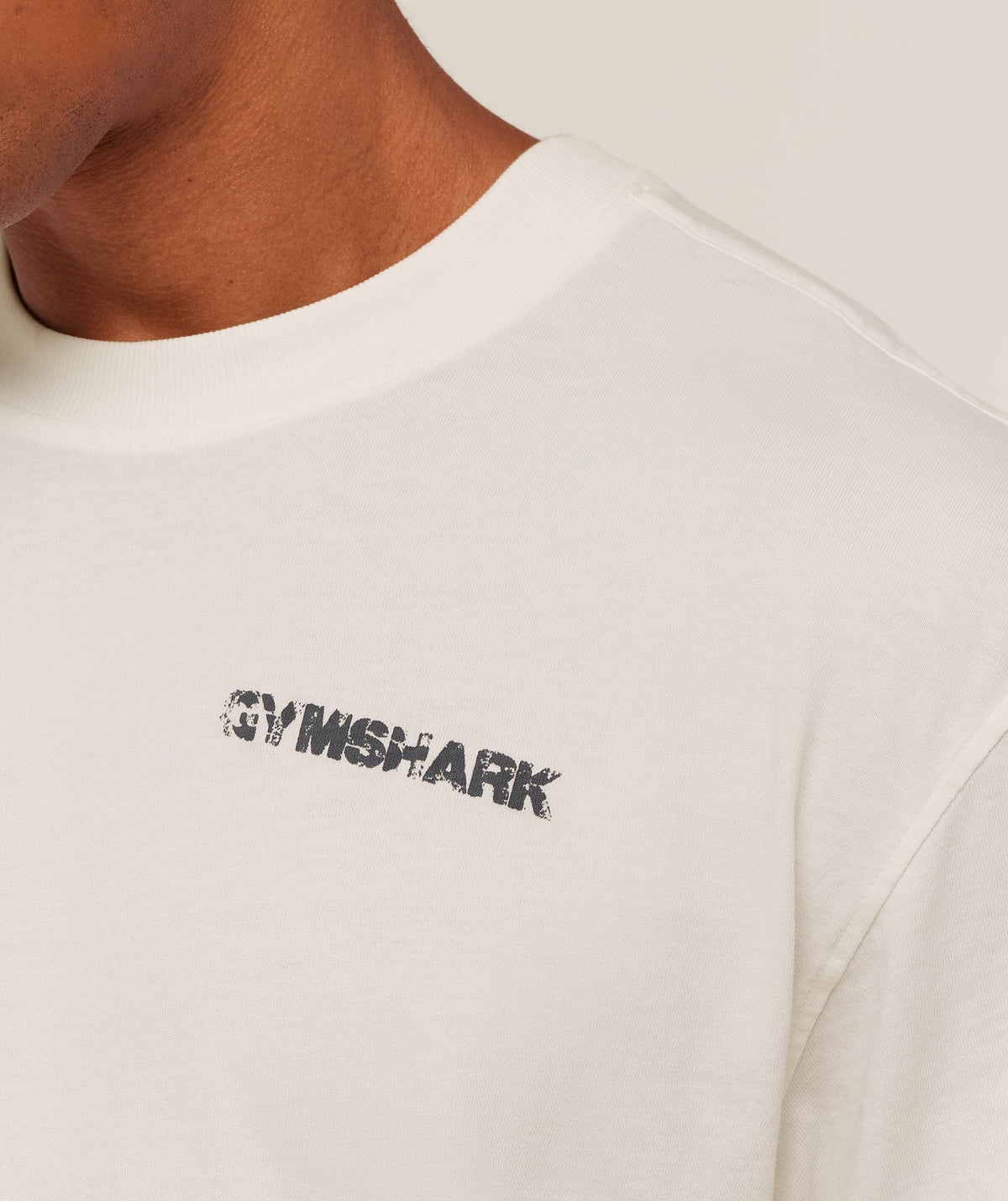 gymshark-forever-striving-t-shirt-ss-tops-white-aw25