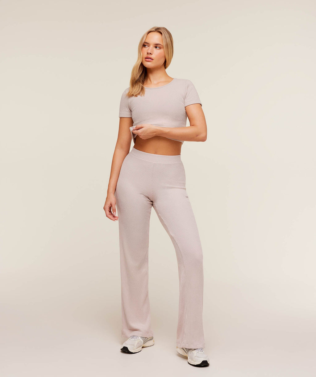 gymshark-supersoft-straight-leg-pant-pants