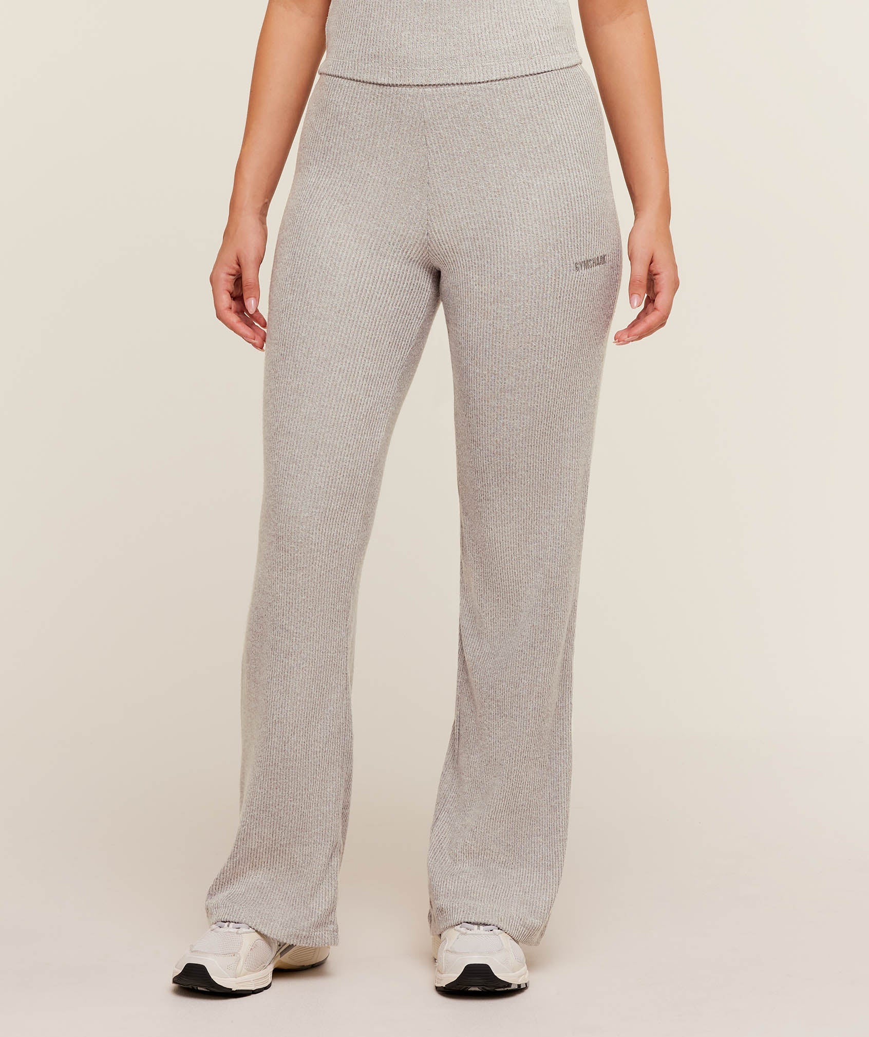 gymshark-supersoft-straight-leg-pant-pants-1