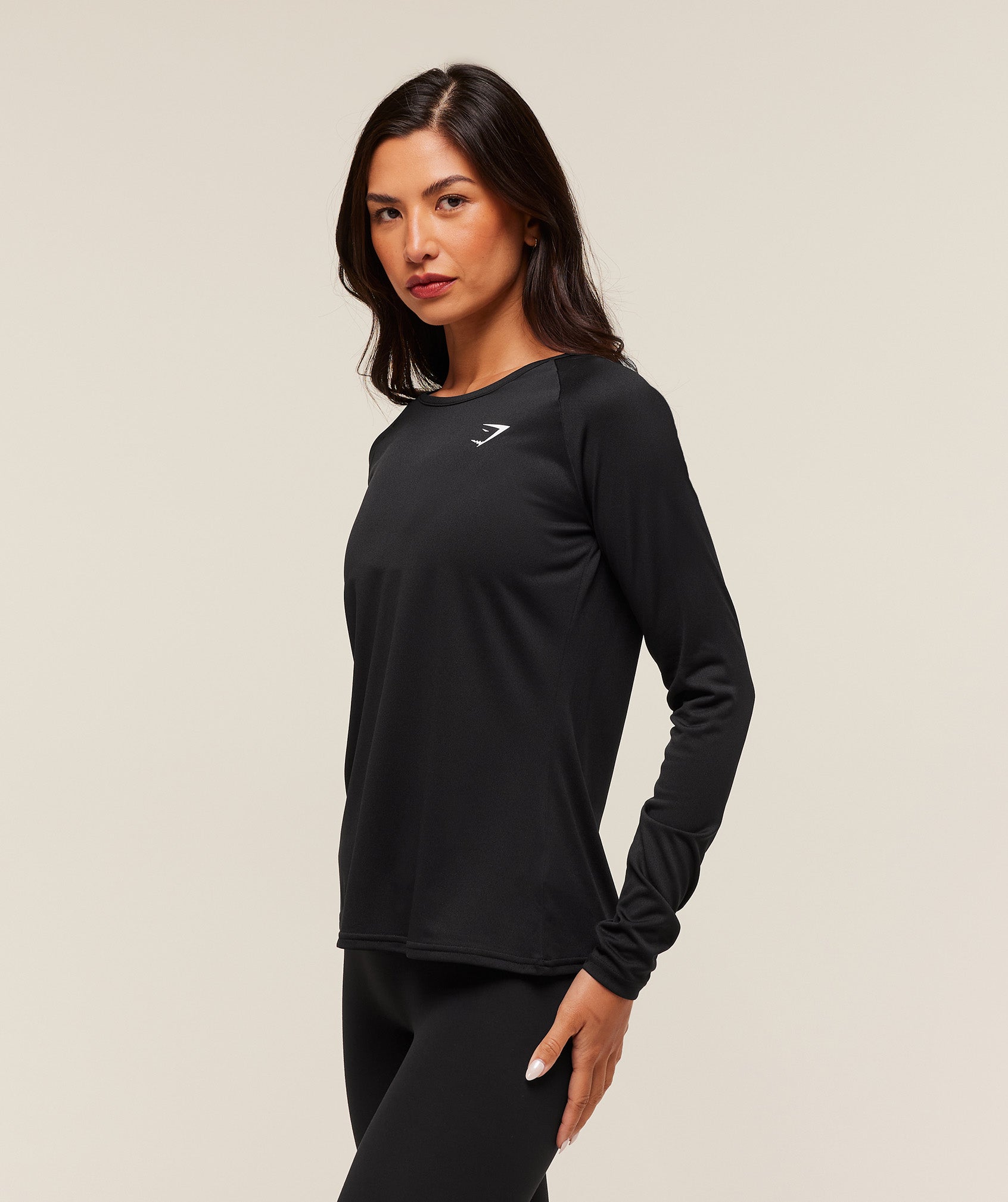 gymshark-training-long-sleeve-top-black-ss24