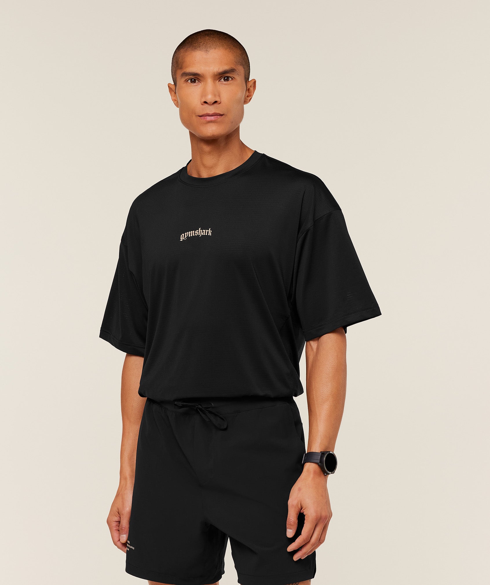 gymshark-tactical-oversized-t-shirt-ss-tops-black-aw25
