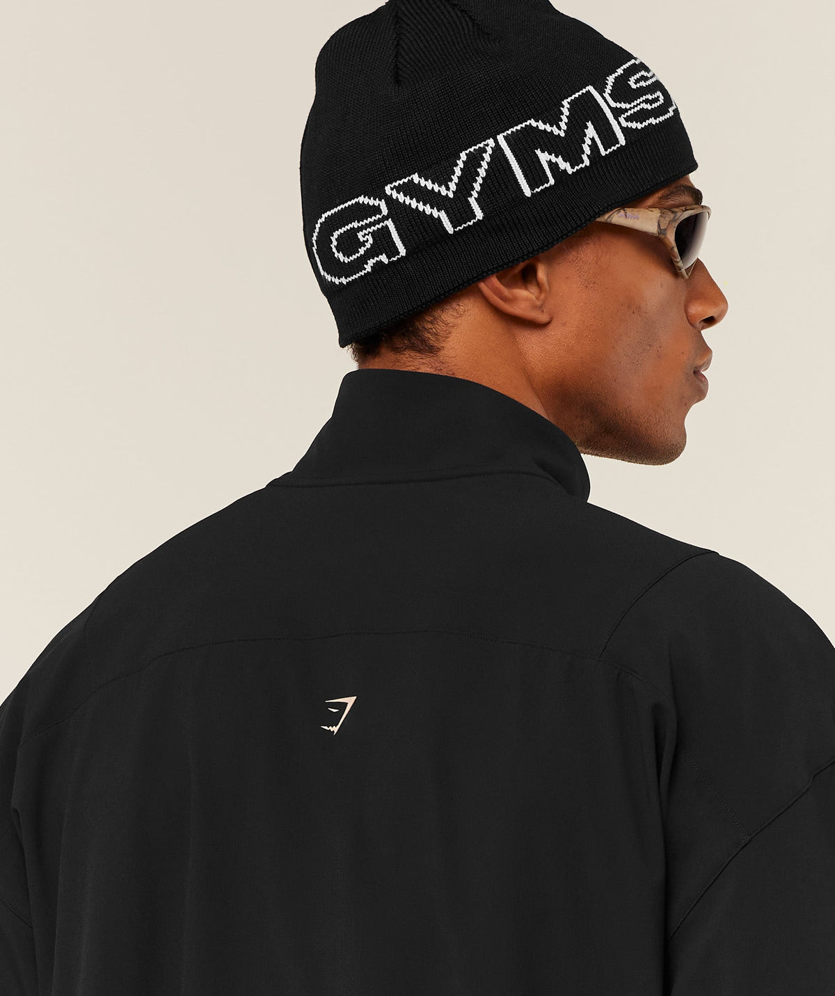 gymshark-tactical-shell-1-4-zip-pullovers-black-aw25
