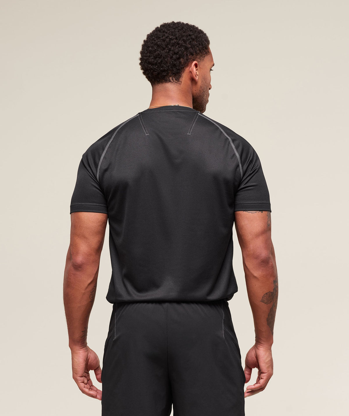 gymshark-tactical-t-shirt-ss-tops-black-ss25