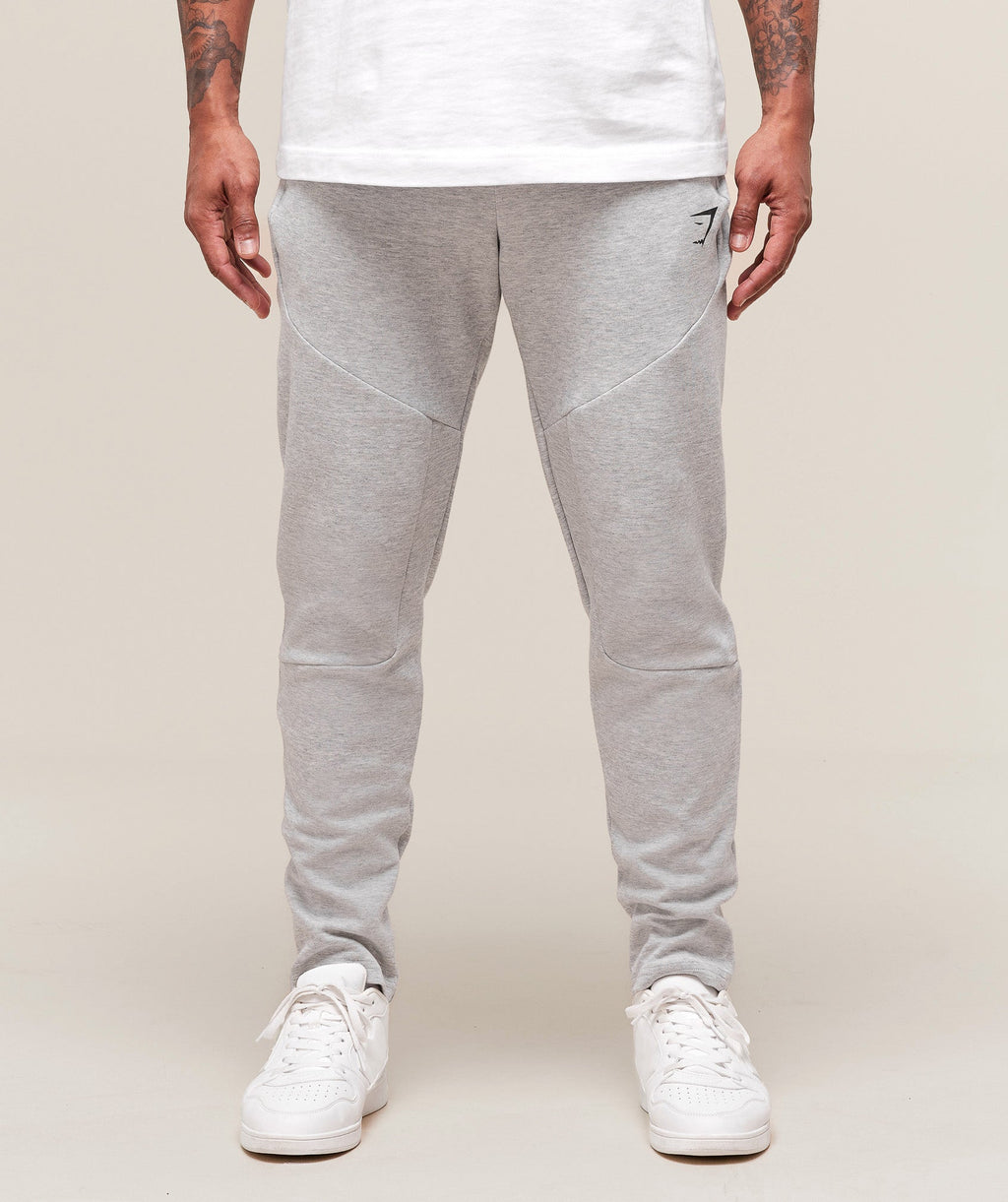 gymshark-interlock-tech-joggers-pants-grey-ss25-1