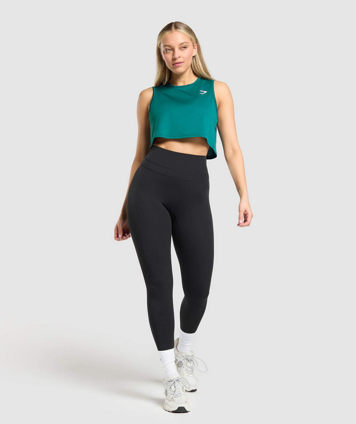 gymshark-training-crop-tank-crop-tops-teal-ss25