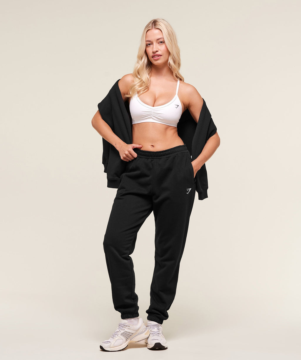 gymshark-training-fleece-joggers-black-aw23
