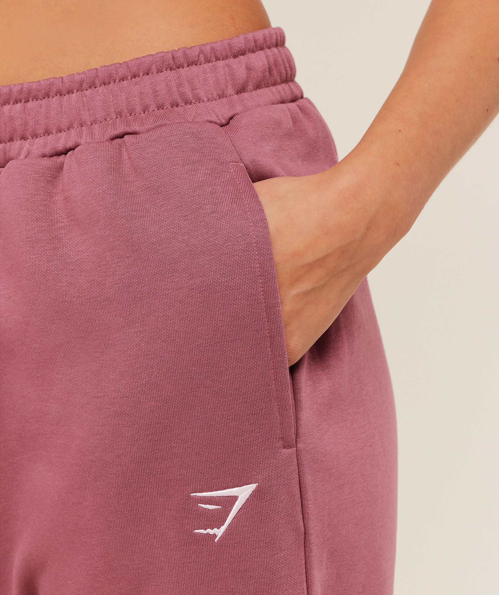 gymshark-training-fleece-joggers-pants-pink-ss26