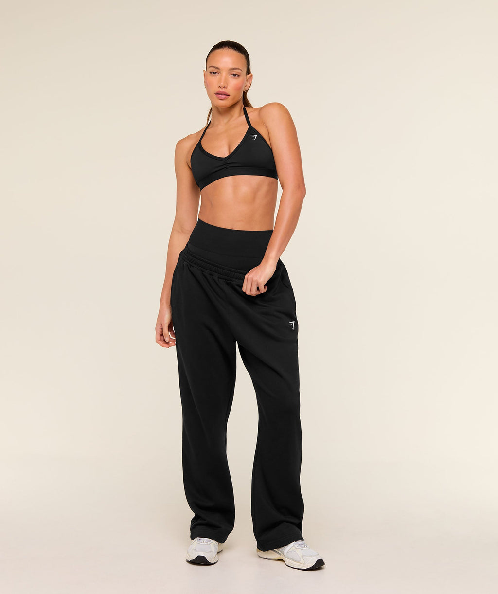 gymshark-training-fleece-straight-leg-joggers-black-ss25