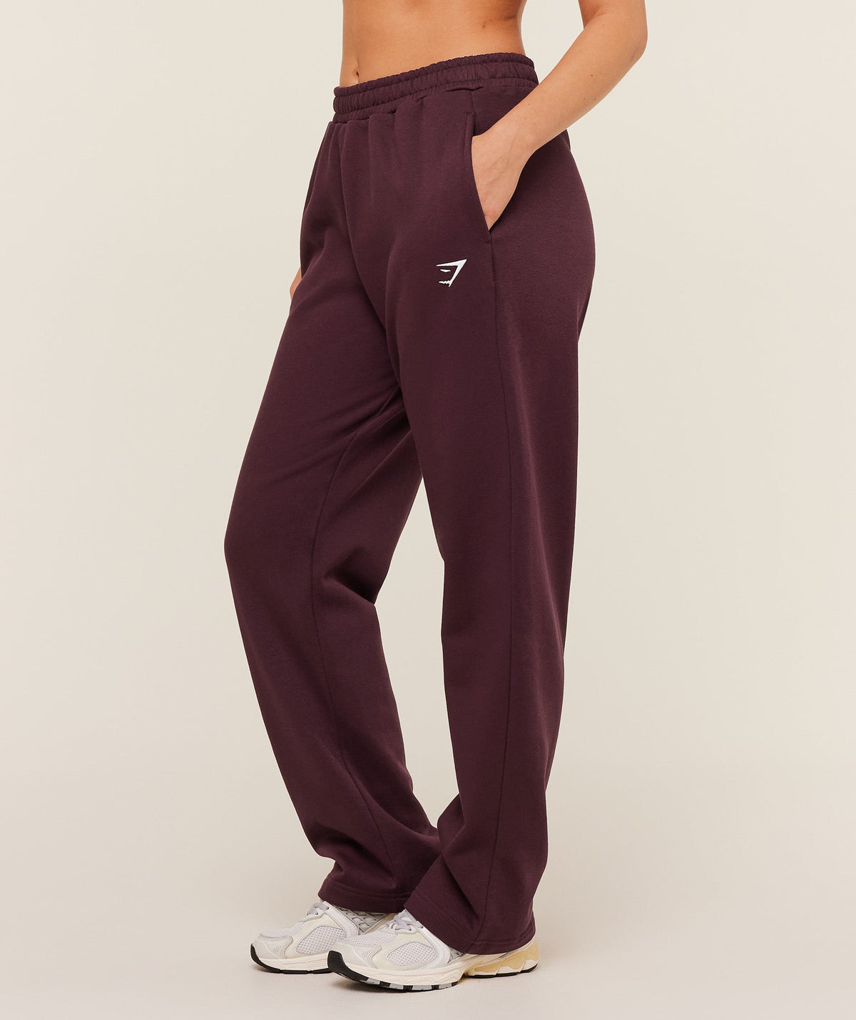 gymshark-training-fleece-straight-leg-jogger-pants-purple-ss26