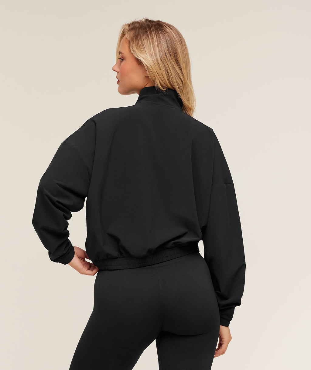 gymshark-training-everyday-woven-jacket-jackets-outerwear-1