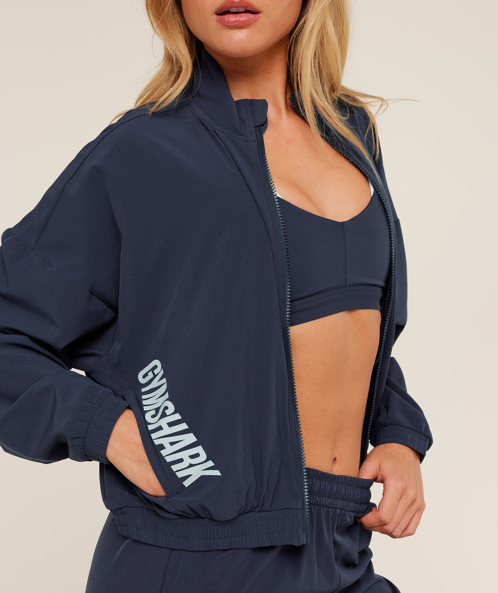 gymshark-training-everyday-woven-jacket-jackets-outerwear