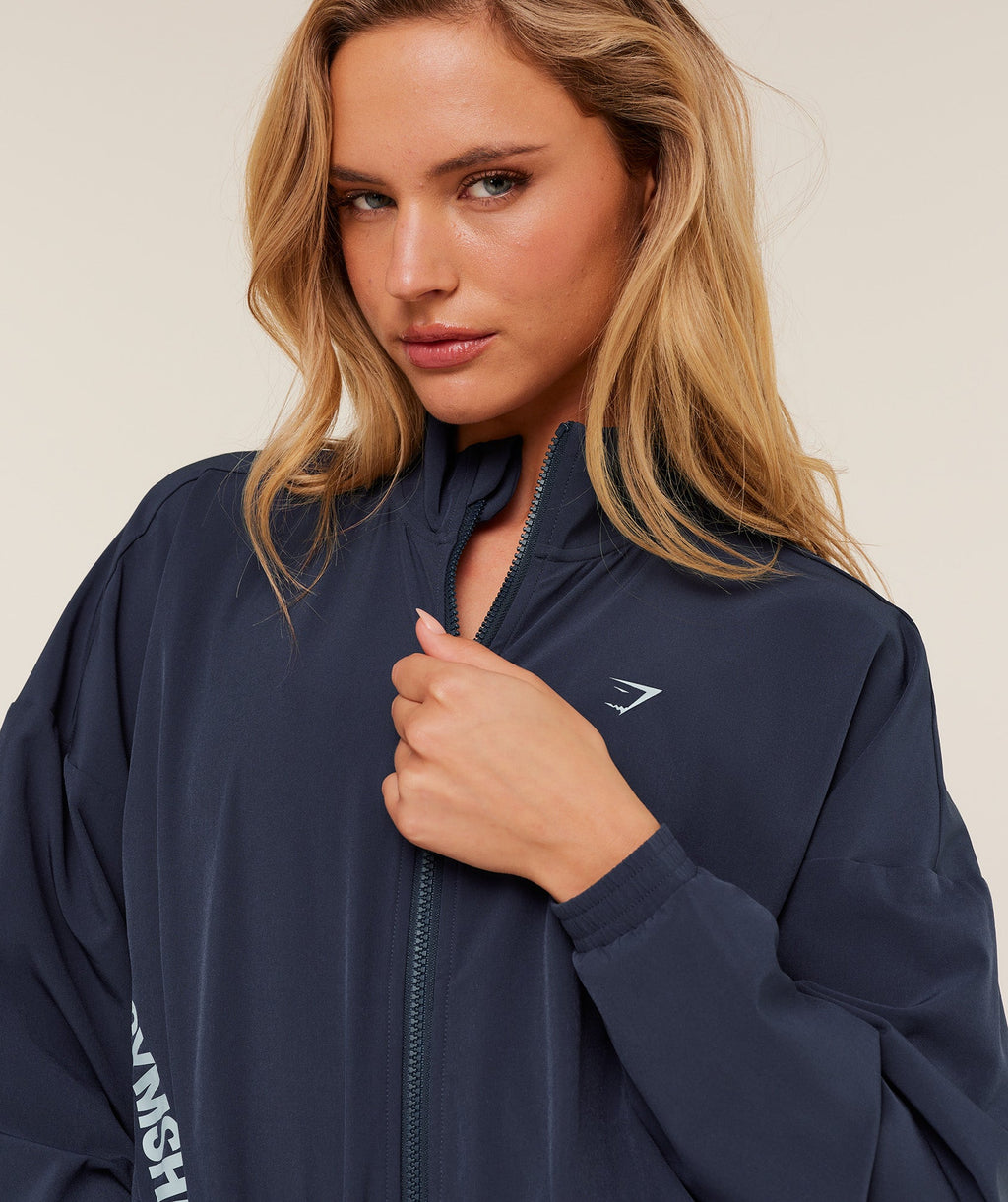 gymshark-training-everyday-woven-jacket-jackets-outerwear