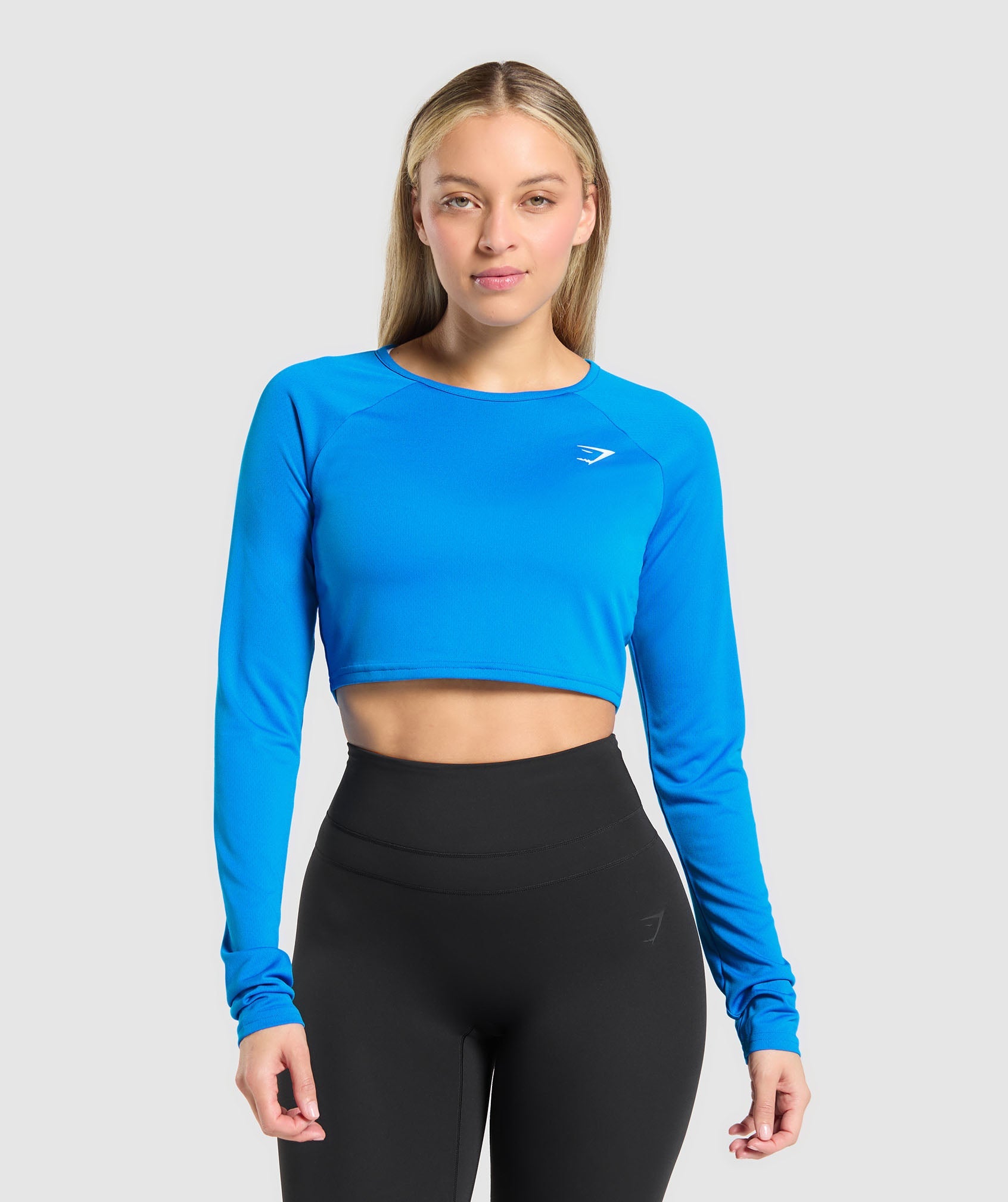gymshark-training-long-sleeve-crop-top-crop-tops-blue-ss25