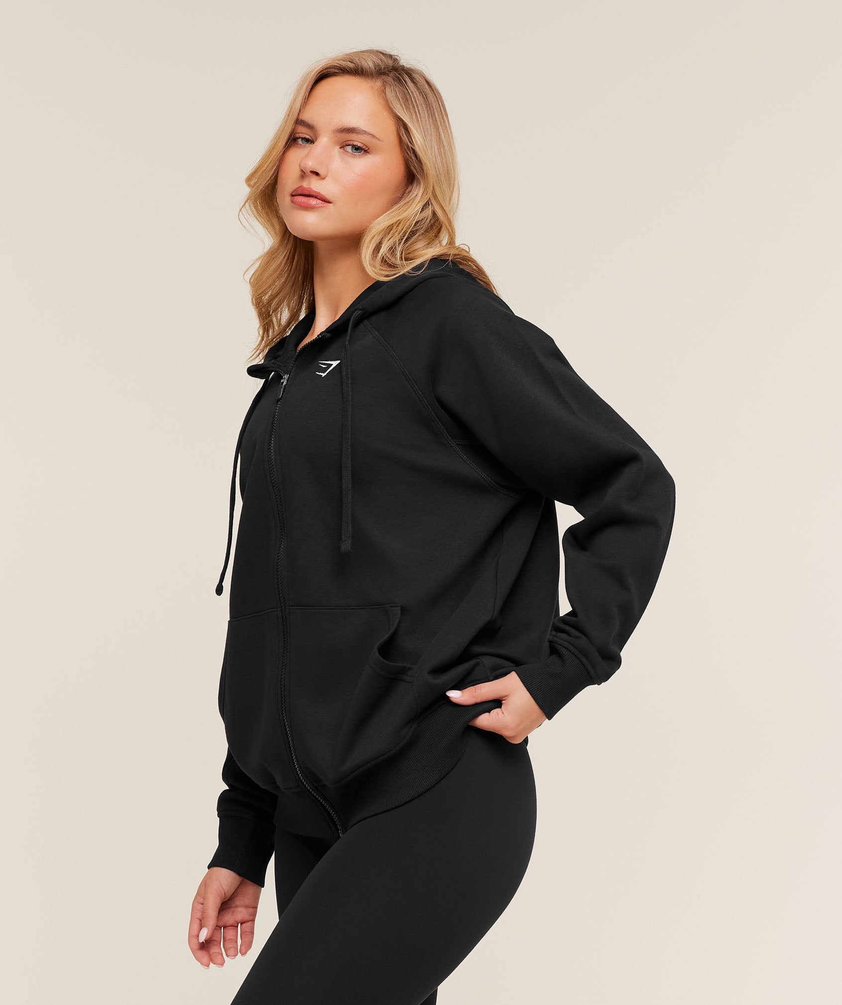 gymshark-training-fleece-oversized-zip-hoodie-pullovers
