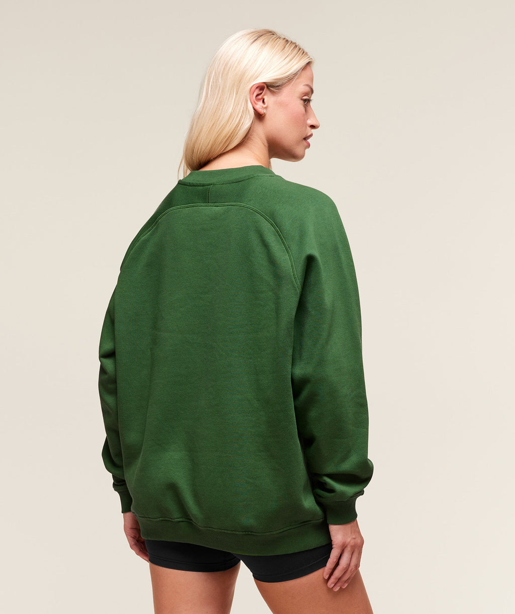 gymshark-training-oversized-fleece-sweatshirt-pullovers-green-aw25
