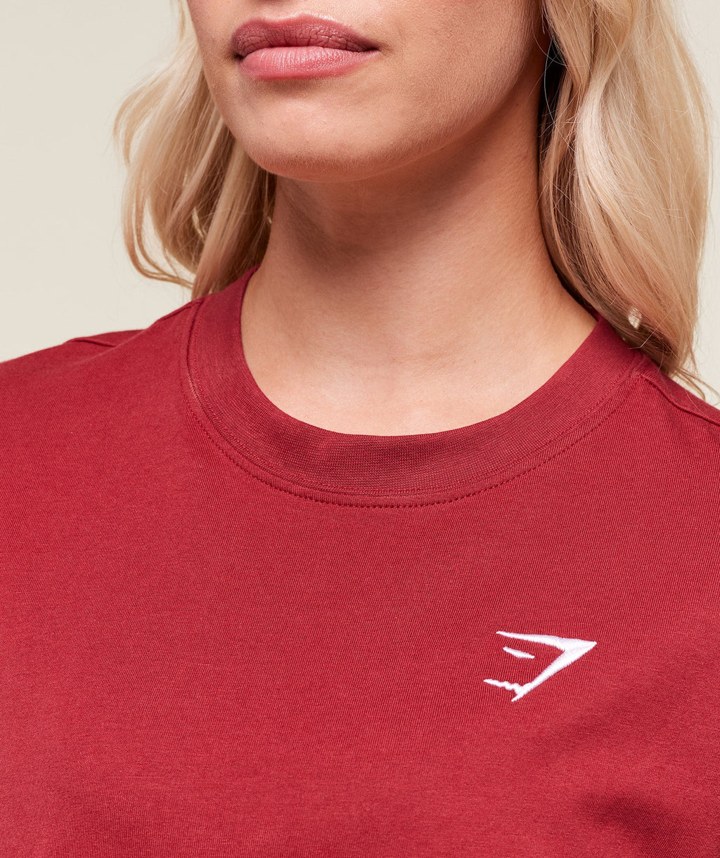 gymshark-training-oversized-t-shirt-ss-tops-red-aw25