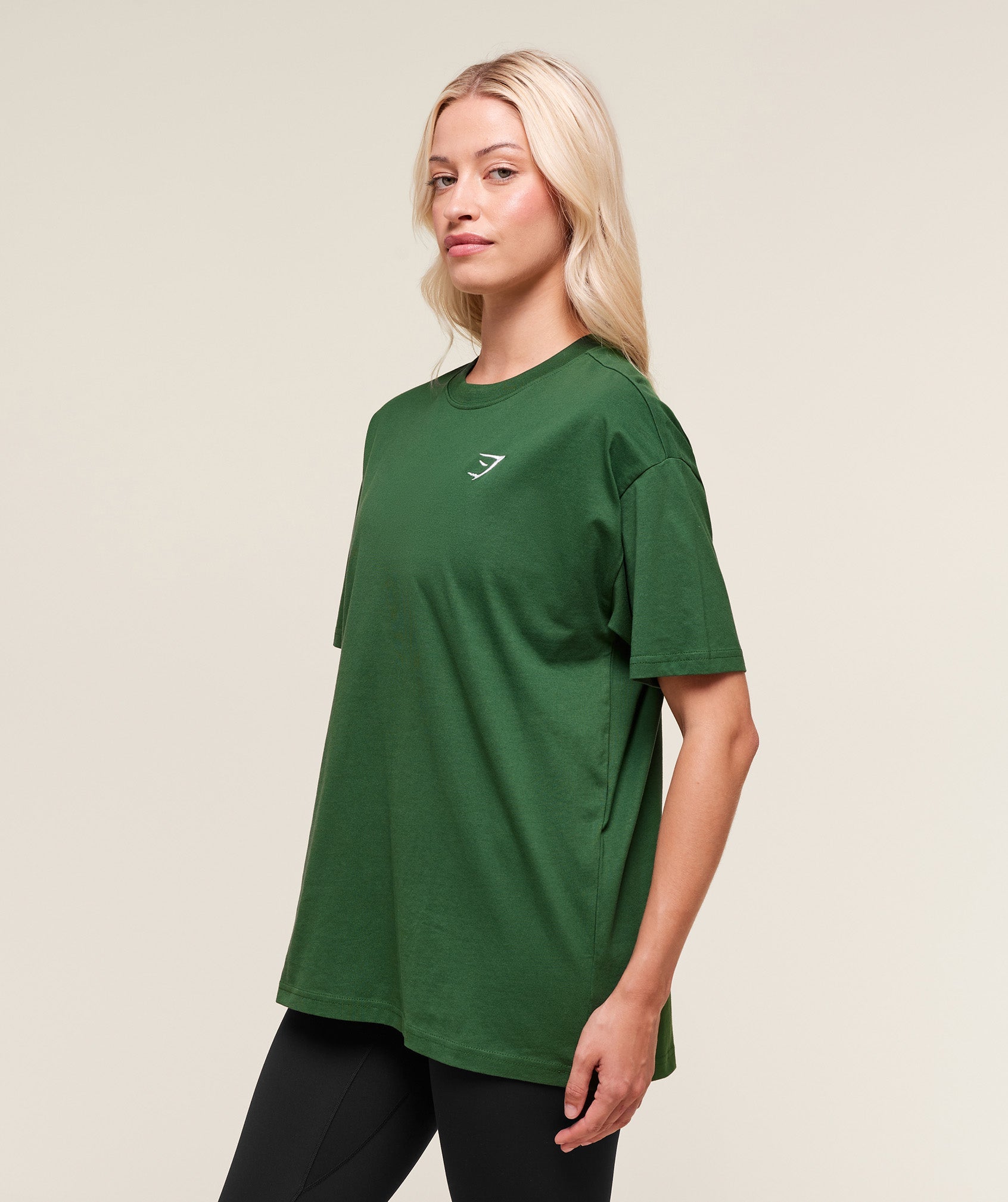 gymshark-training-oversized-t-shirt-ss-tops-green-aw25