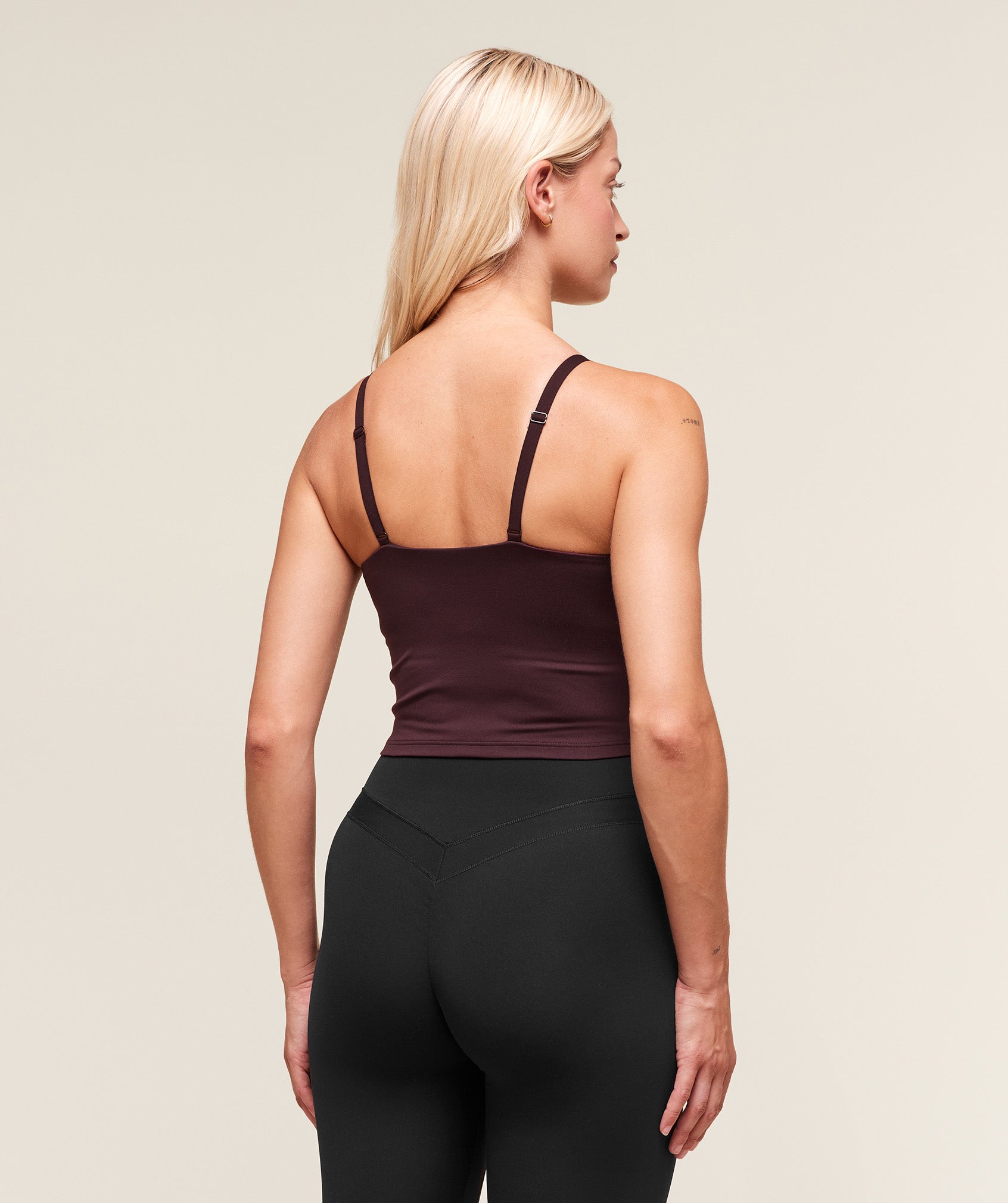 gymshark-training-shelf-cami-tank-crop-tops-purple-aw25