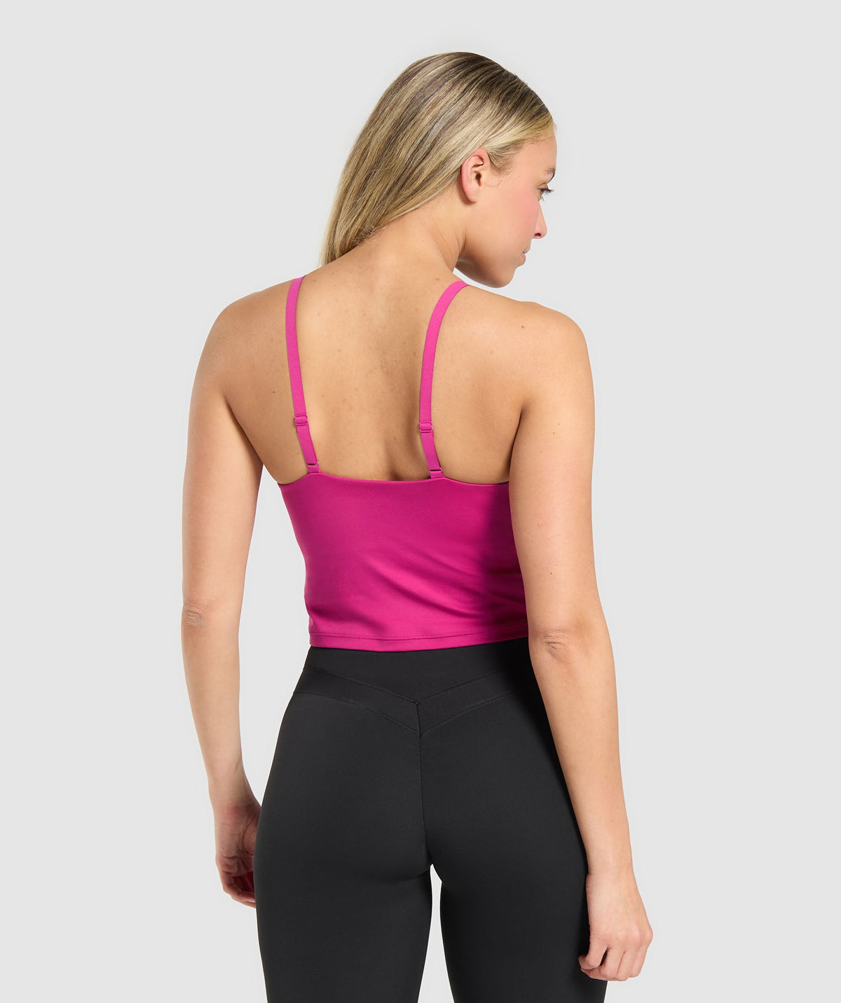 gymshark-training-cami-tank-with-shelf-winning-pink-ss25