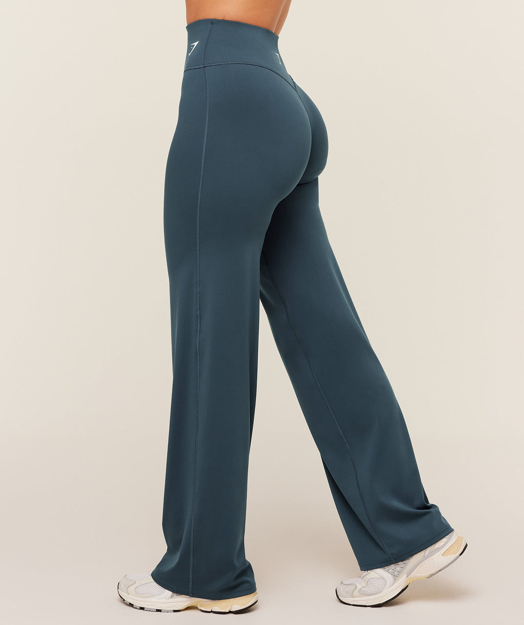 gymshark-training-straight-leg-leggings-leggings